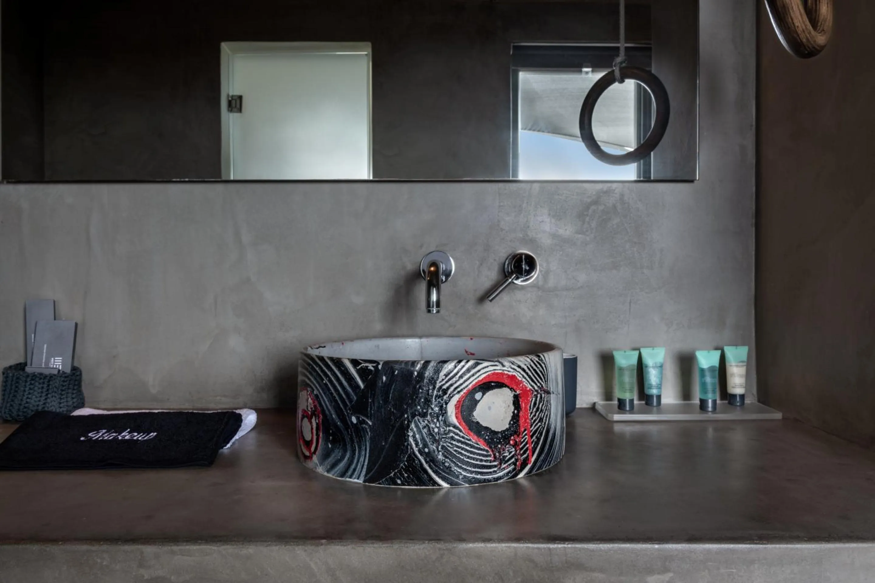 Bathroom in West East Suites