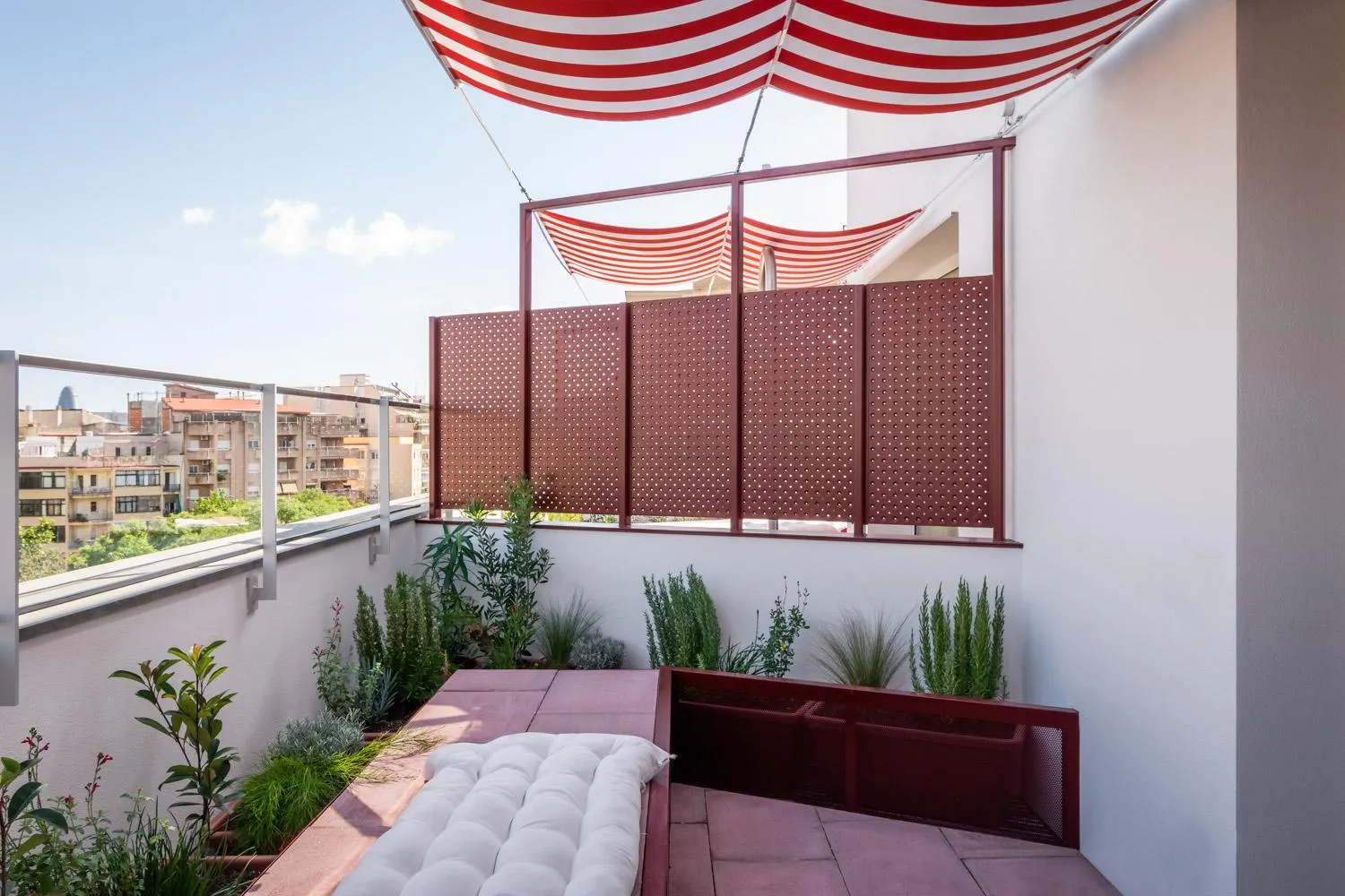Balcony/Terrace in BYPILLOW Flamant