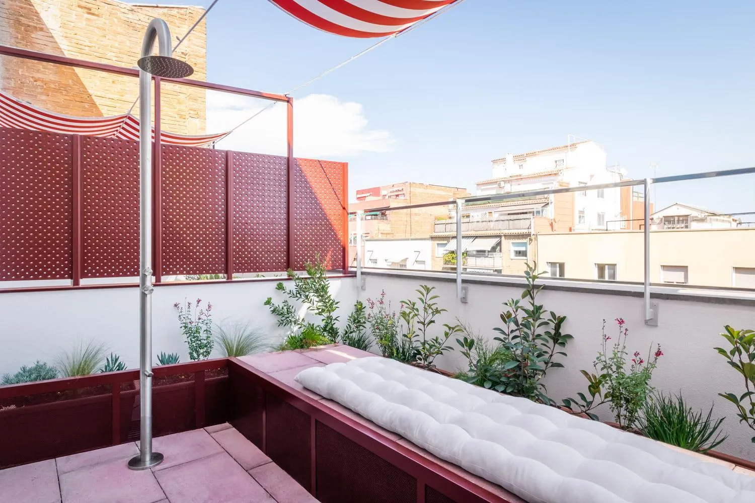 Balcony/Terrace in BYPILLOW Flamant