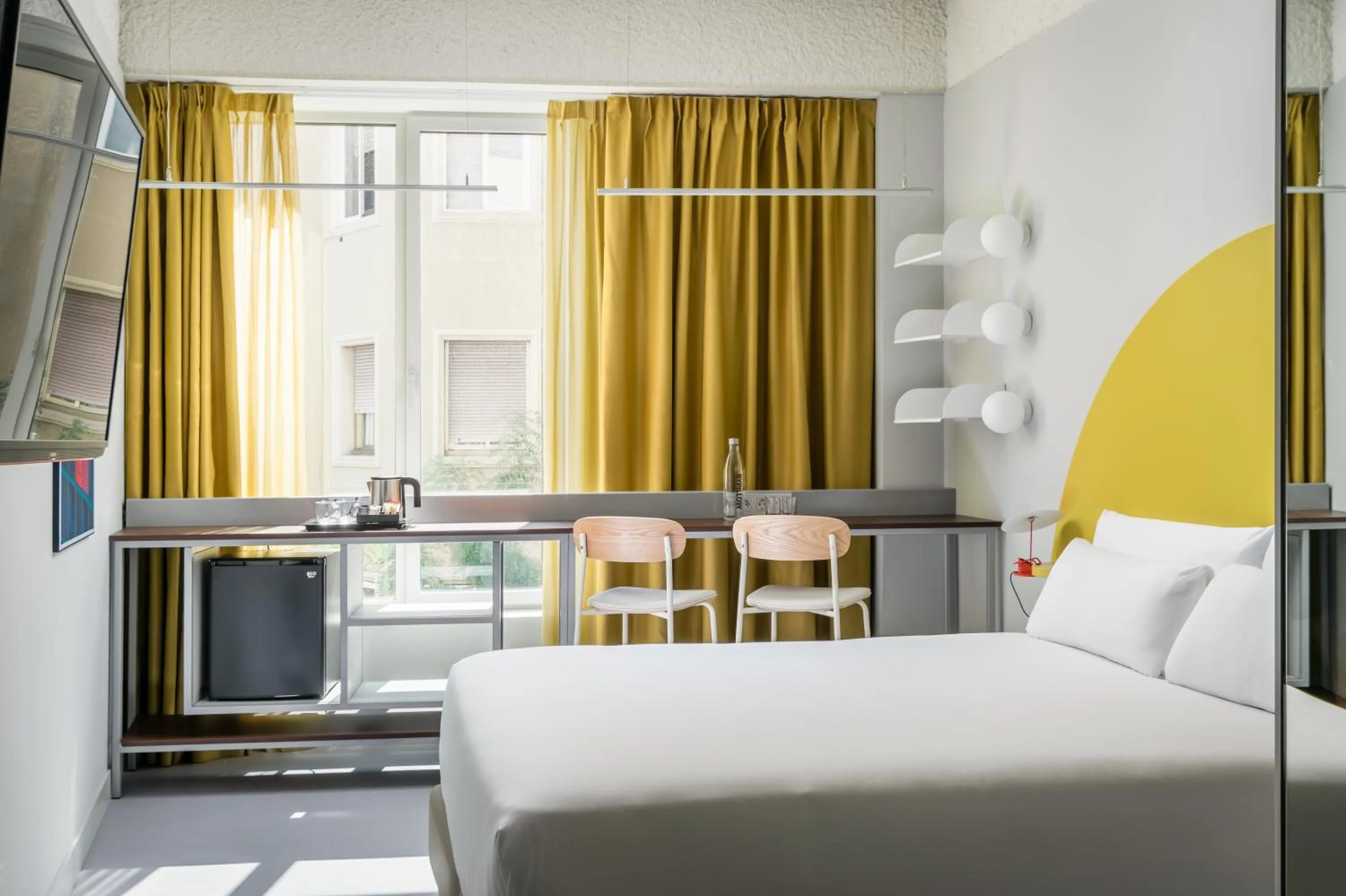 Bedroom, Bed in BYPILLOW Flamant