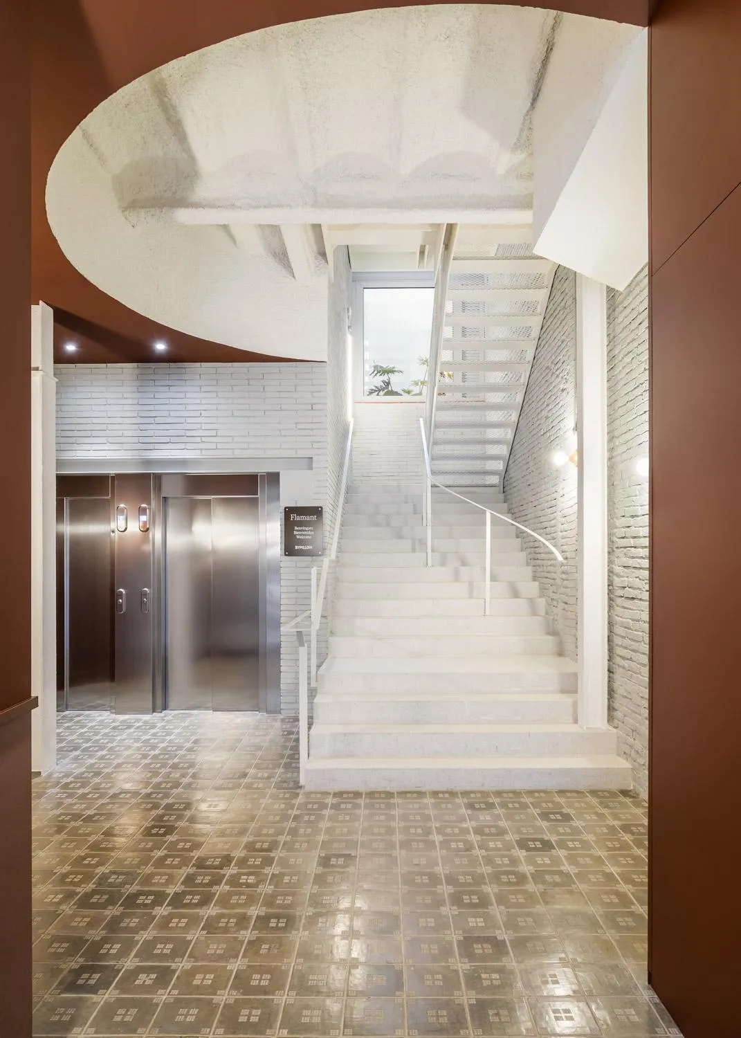 Property building in BYPILLOW Flamant