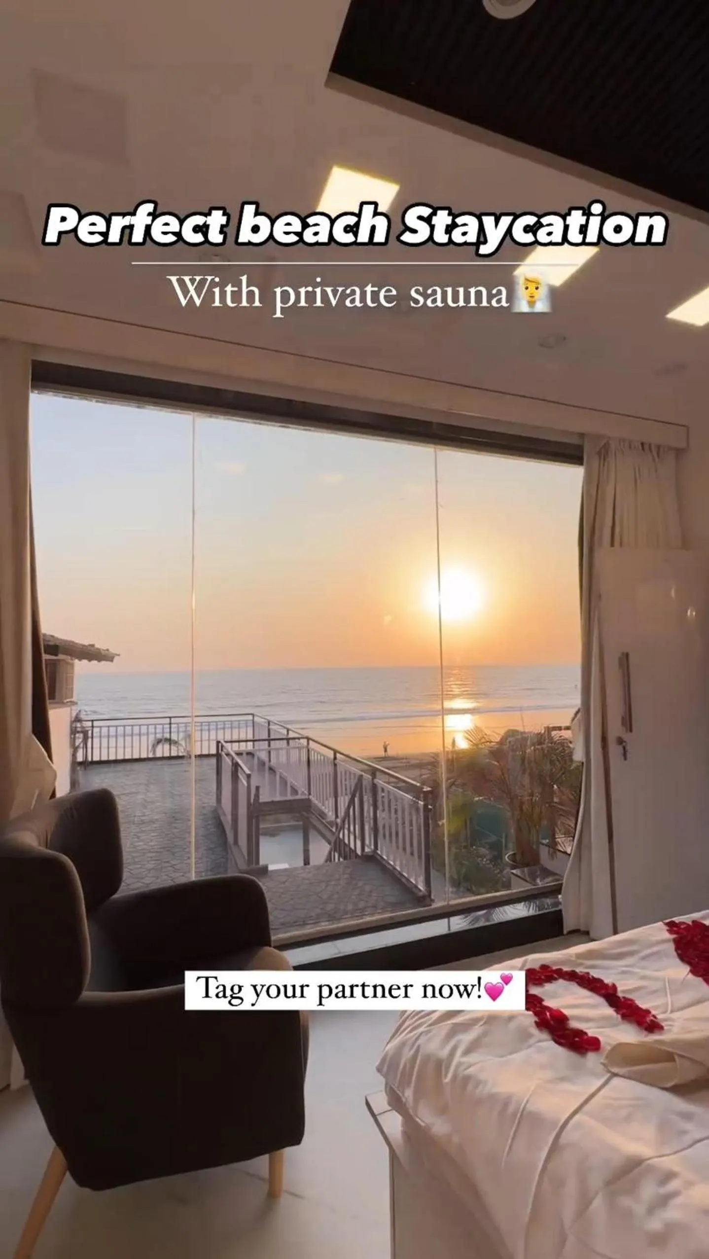 Sea view, Bed in THE ARABiAN VIEW