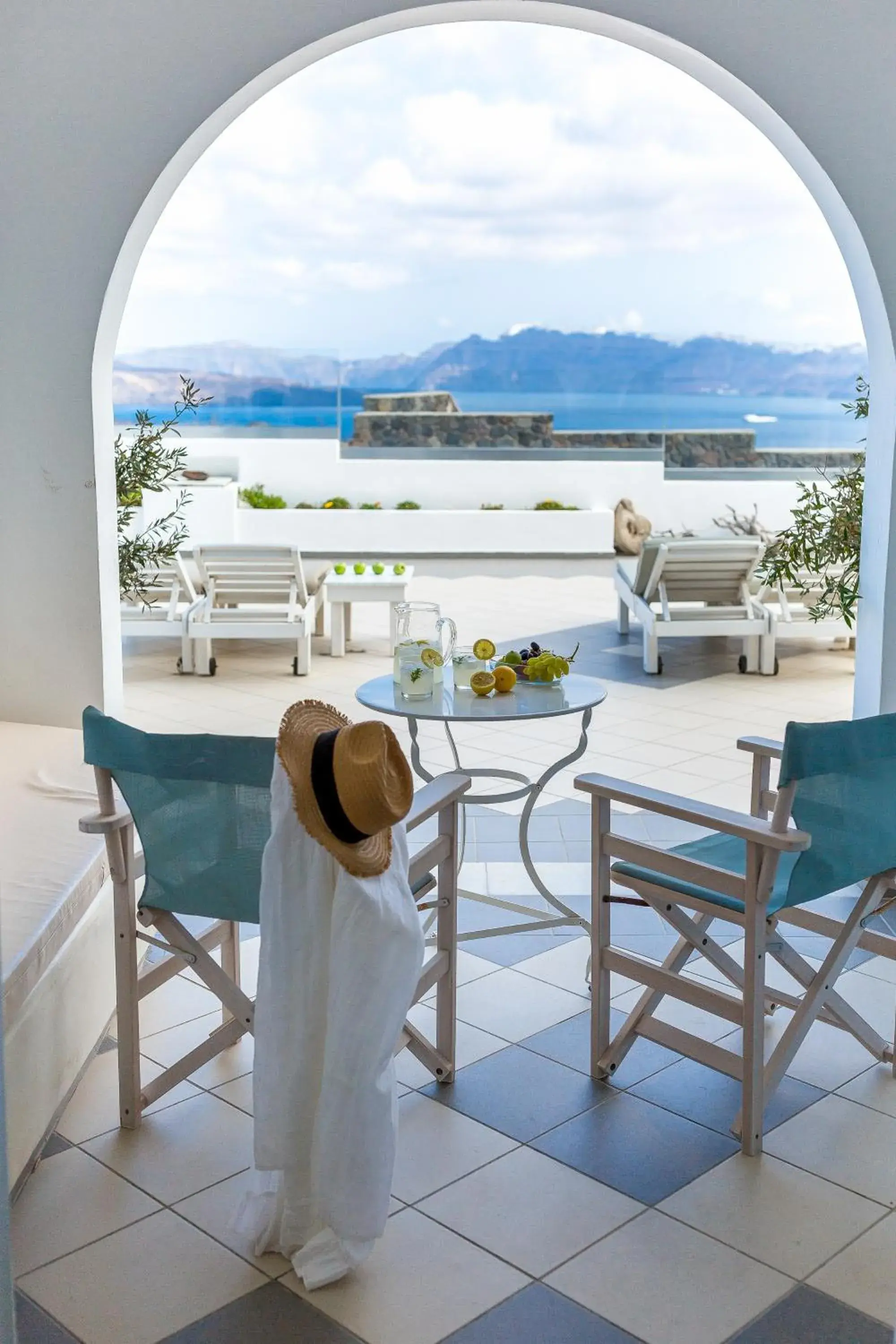 Acrothea Suites and Villas - Akrotiri Caldera - Santorini Acrothea Suites and Villas - Akrotiri Caldera - Santorini