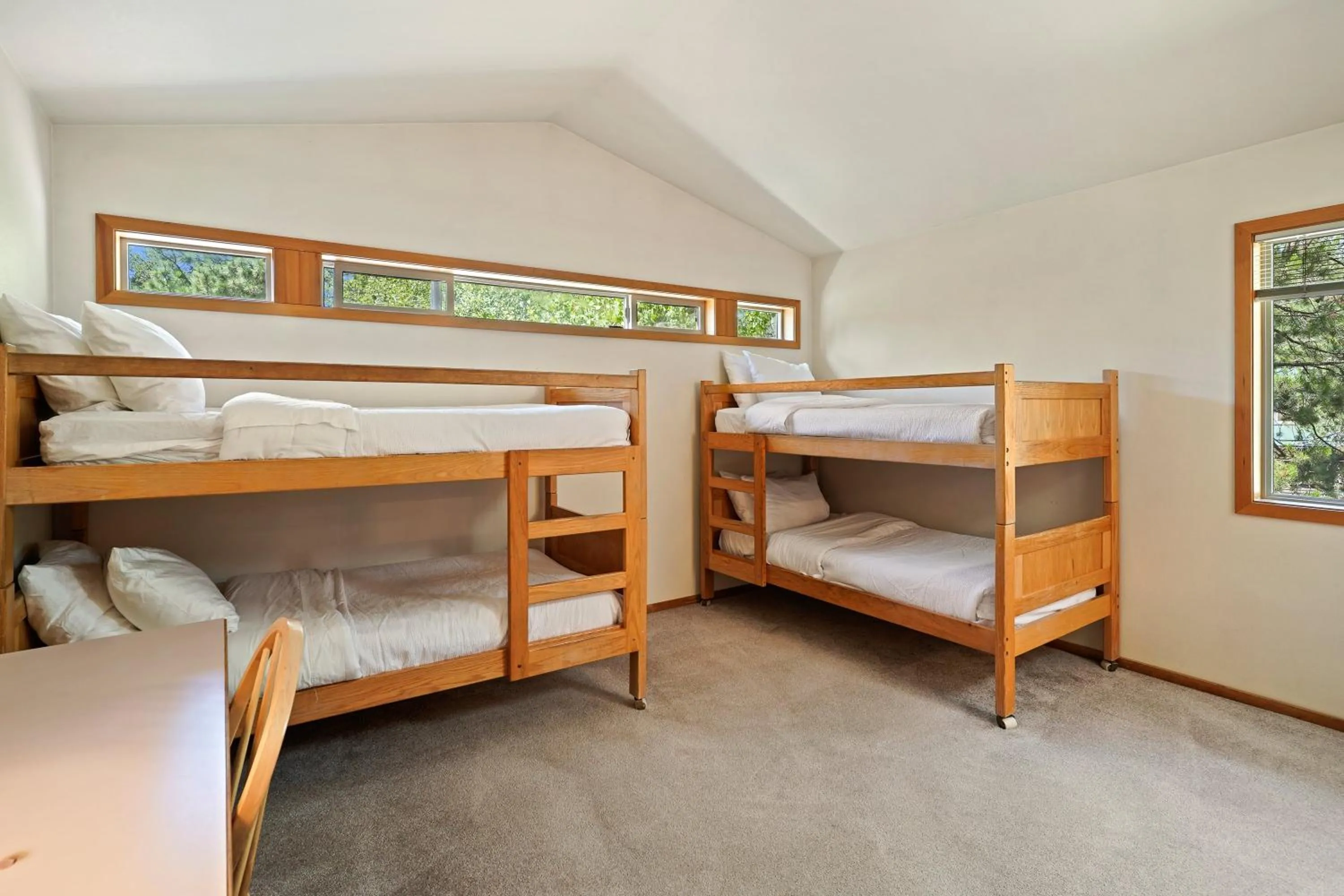 Bed in 1 Colonial