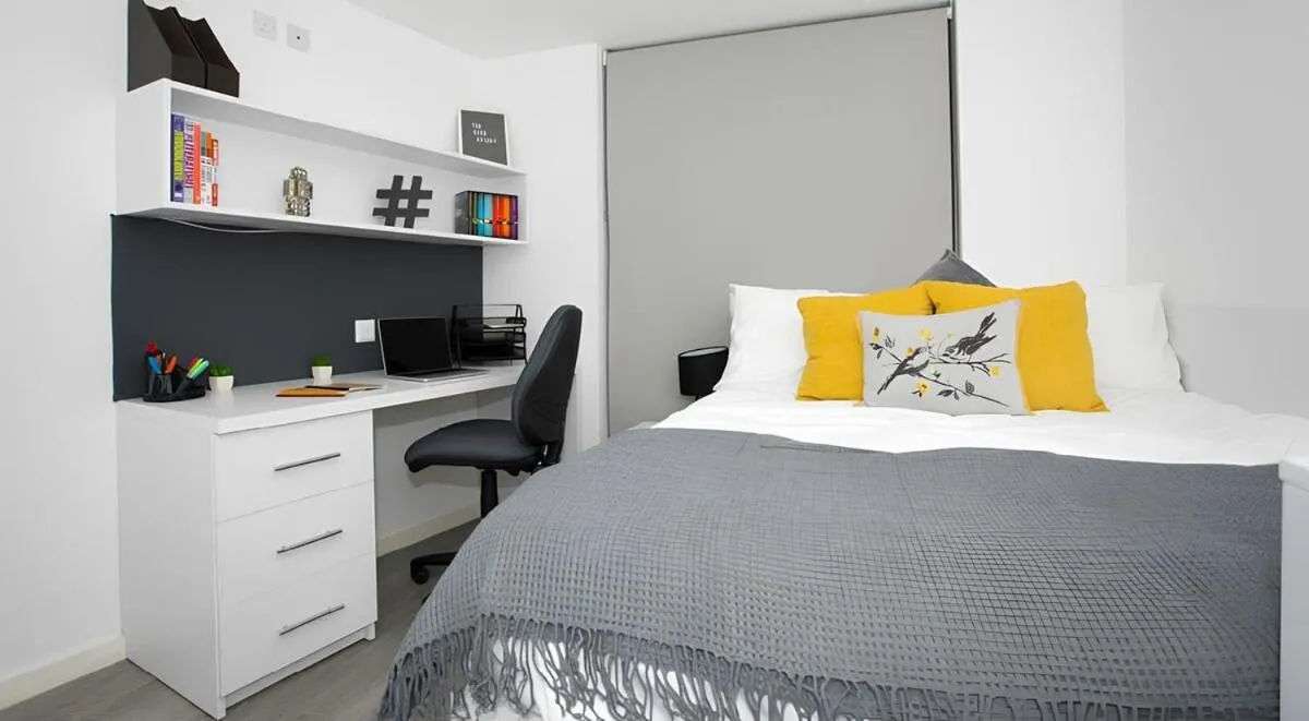 Bed in The Cube Ealing