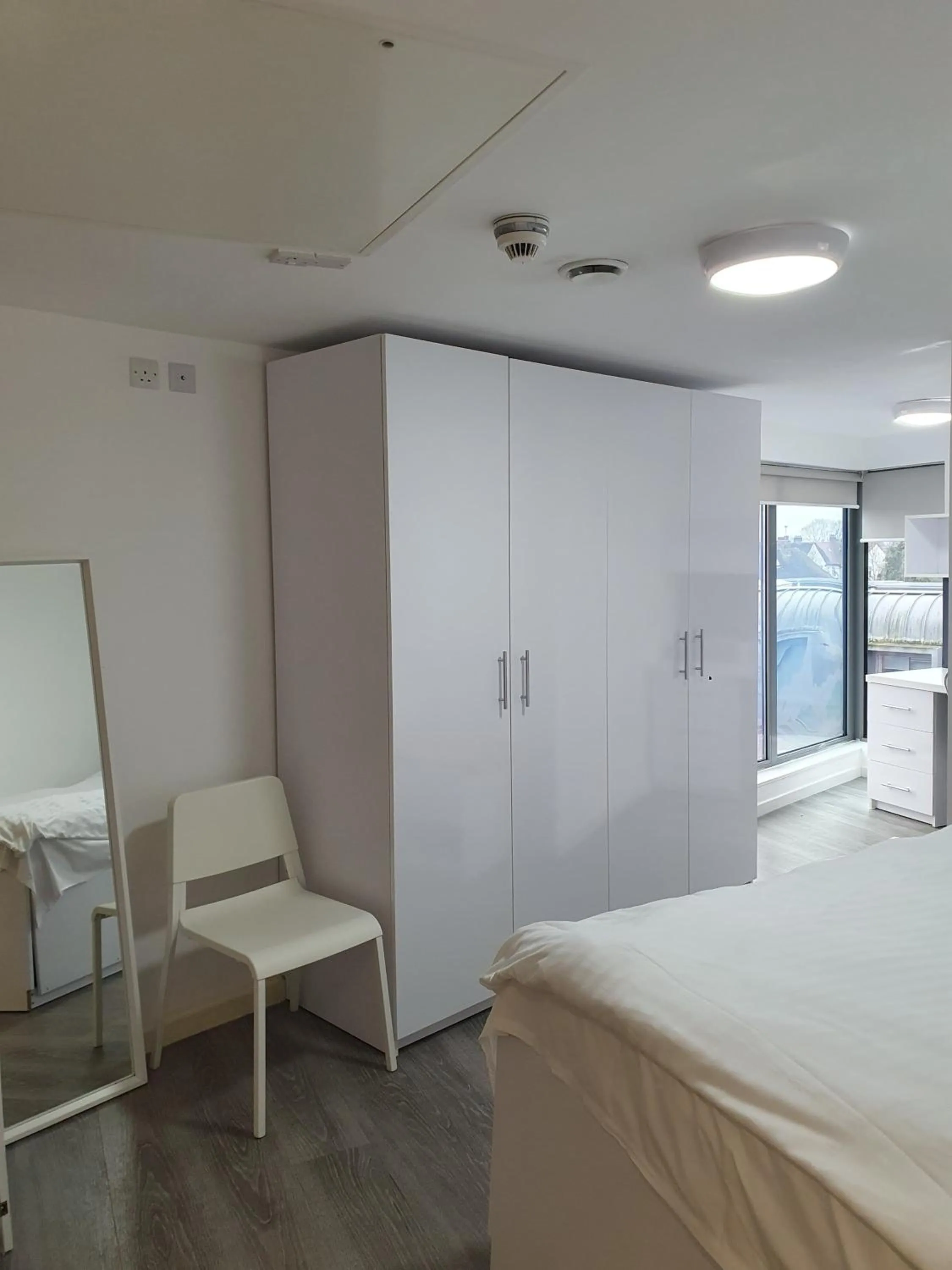Bed in The Cube Ealing