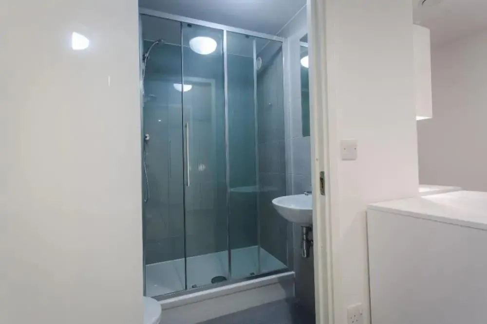 Bathroom in The Cube Ealing