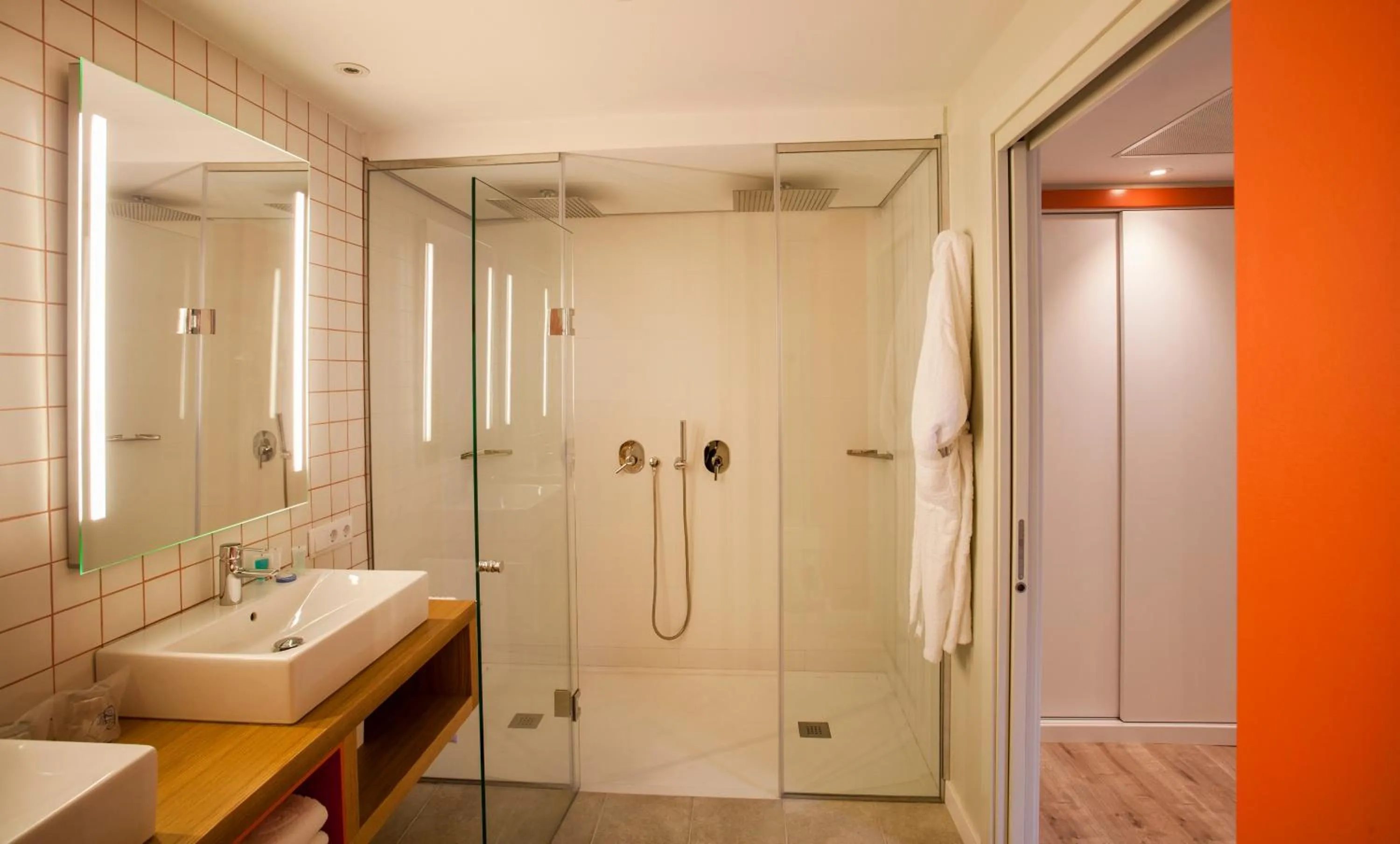 Shower in Vanilla Garden Boutique Hotel - Adults Only