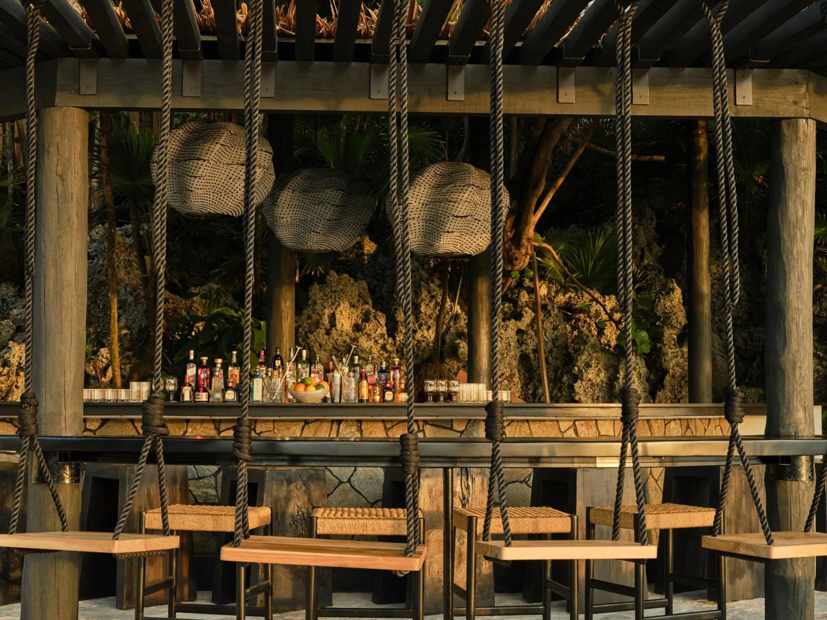 Restaurant/places to eat in Kimpton - Grand Roatan Resort and Spa