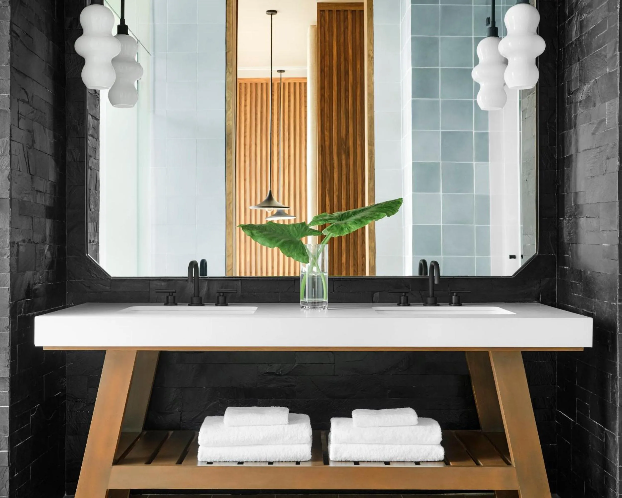 Bathroom in Kimpton - Grand Roatan Resort and Spa