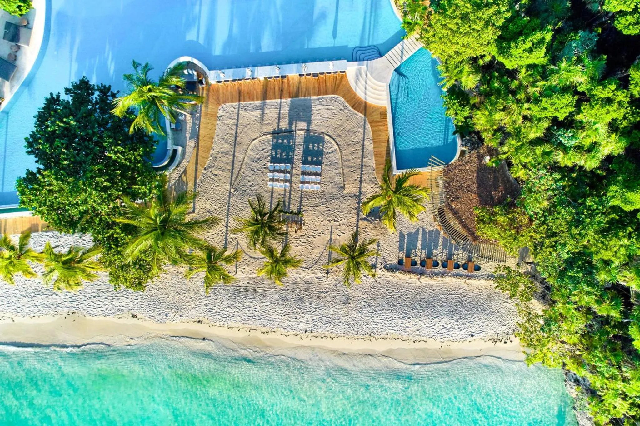 Swimming pool in Kimpton - Grand Roatan Resort and Spa