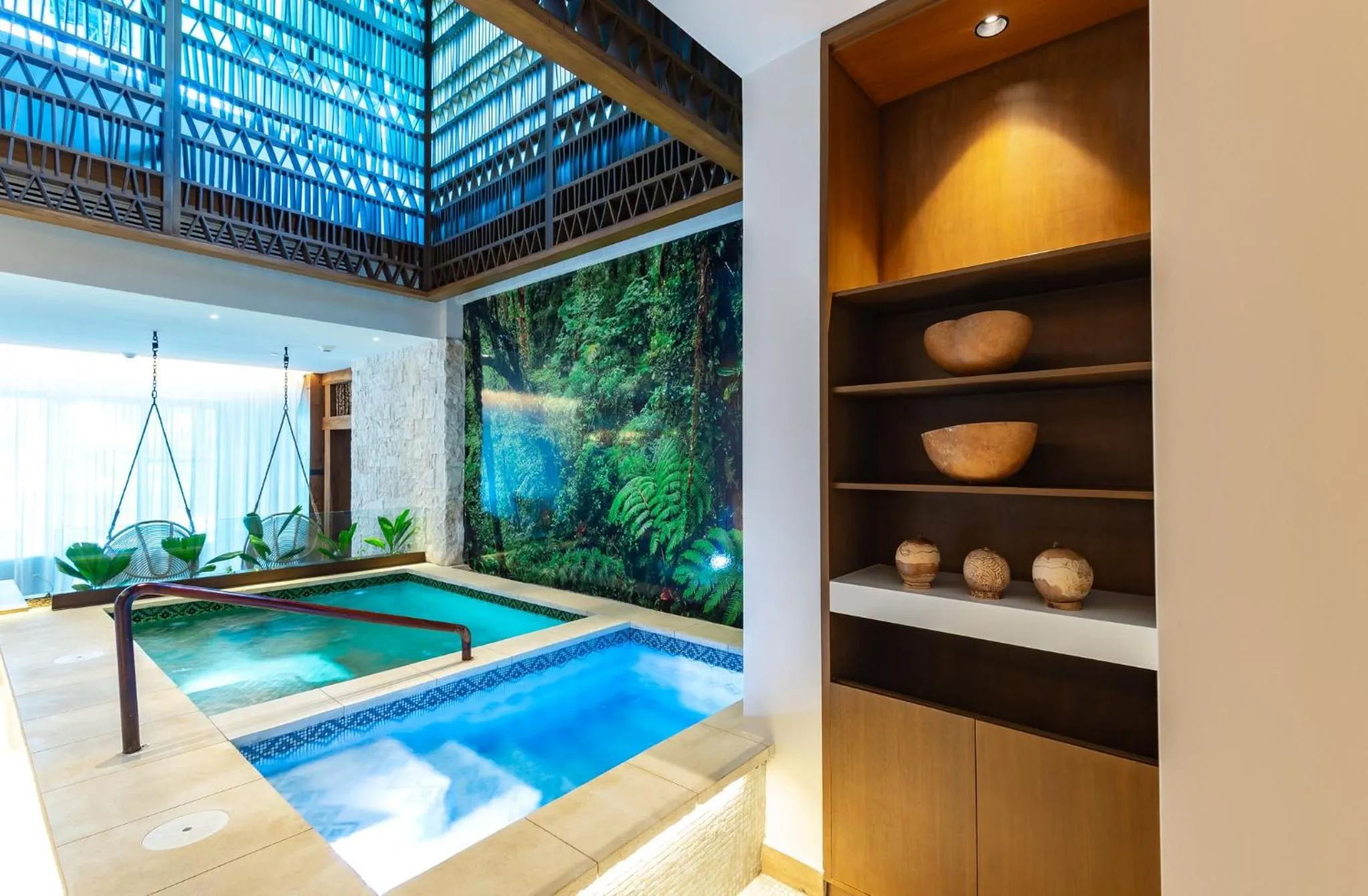 Spa and wellness centre/facilities in Kimpton - Grand Roatan Resort and Spa