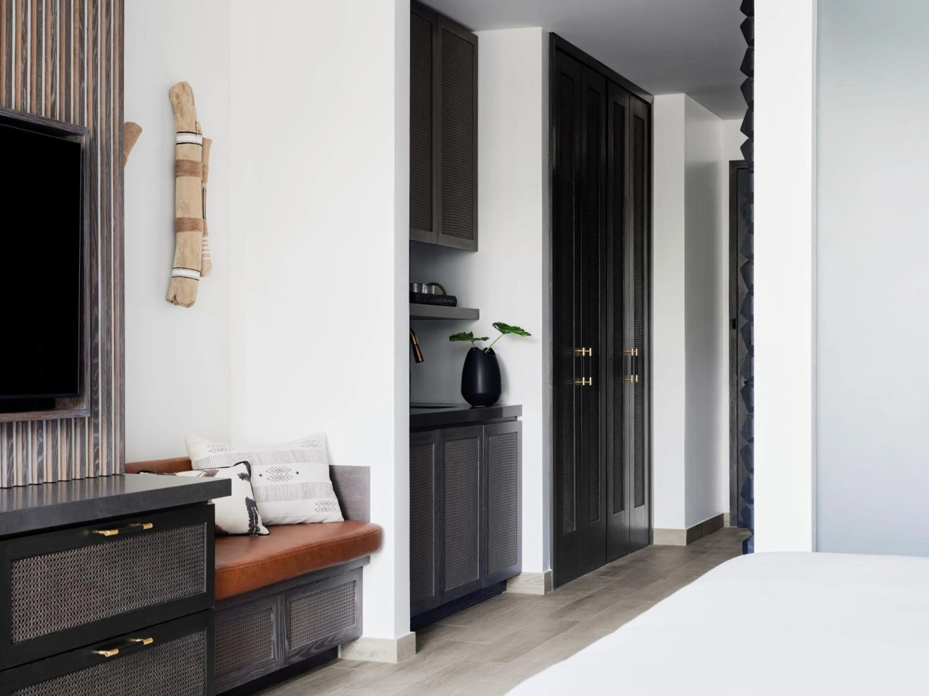 Photo of the whole room in Kimpton - Grand Roatan Resort and Spa