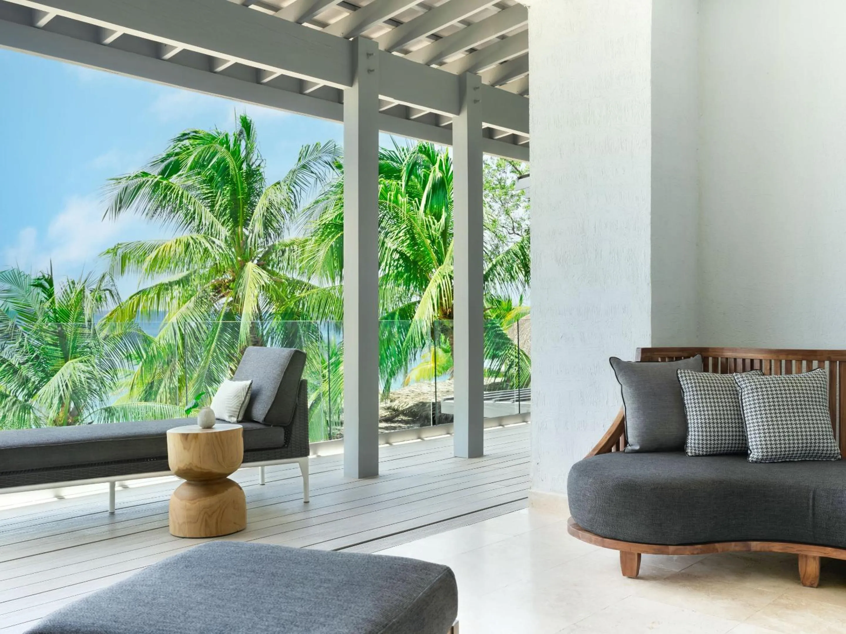 Photo of the whole room in Kimpton - Grand Roatan Resort and Spa