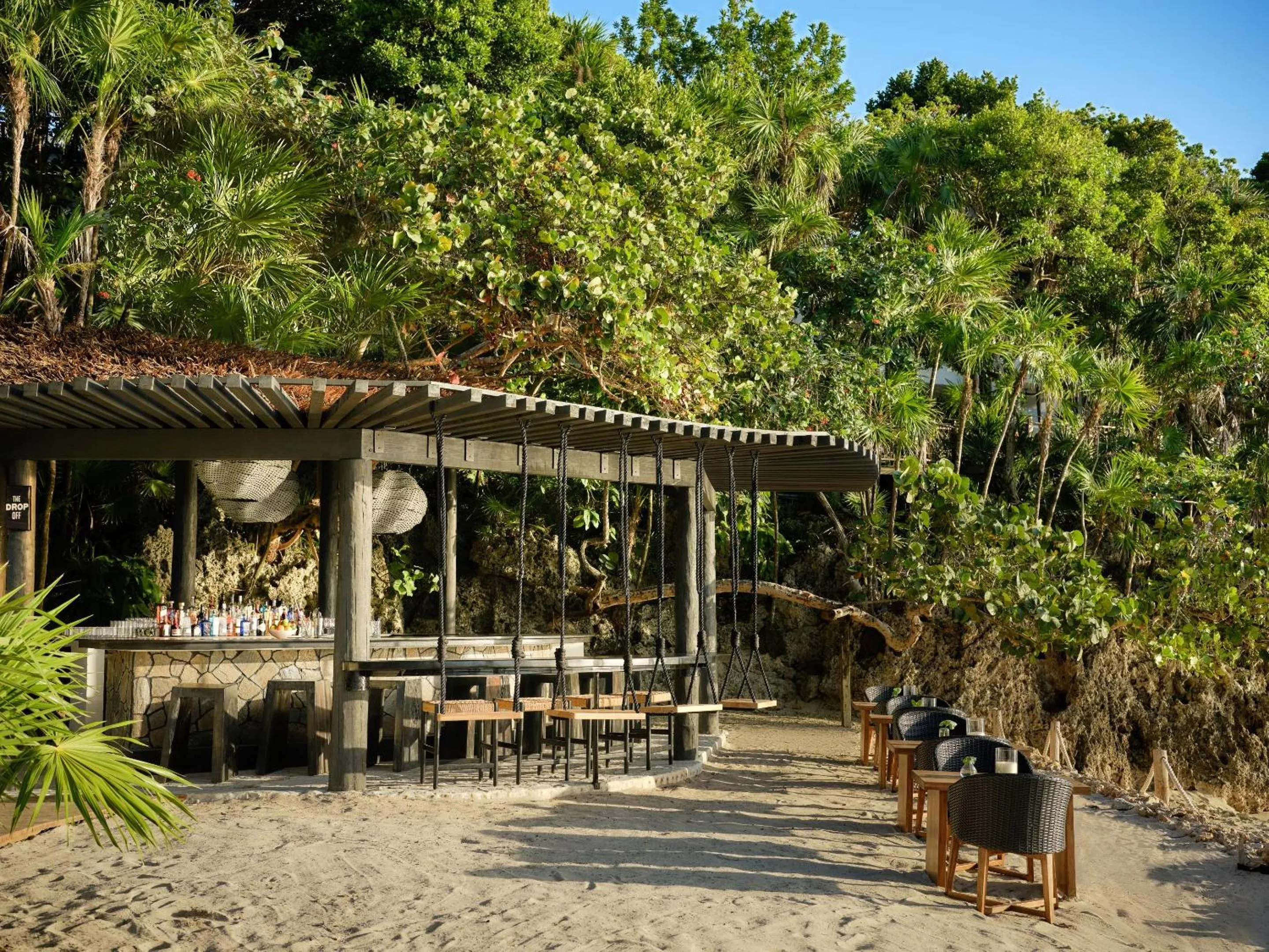 Restaurant/places to eat in Kimpton - Grand Roatan Resort and Spa