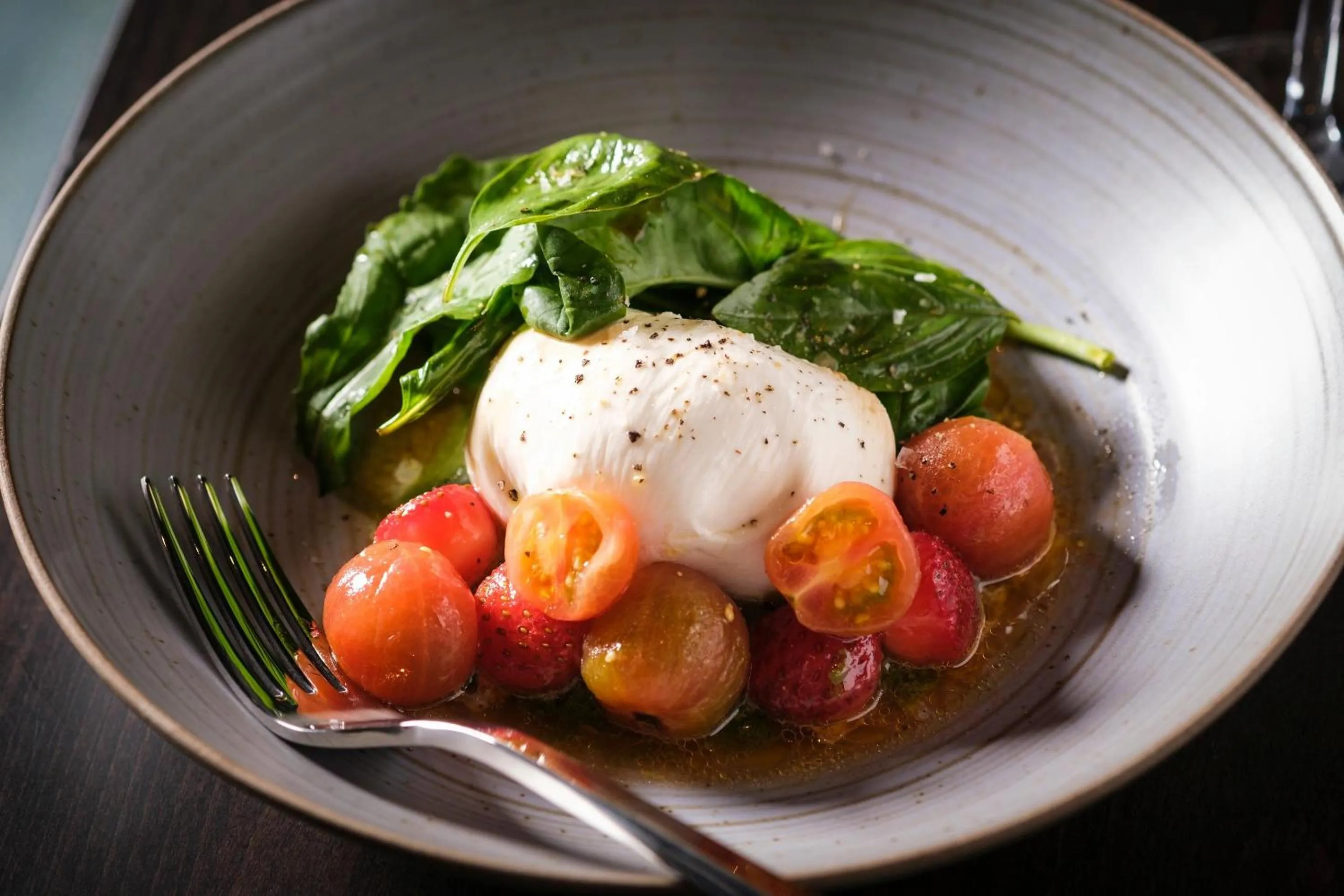 Restaurant/places to eat in Kimpton - Grand Roatan Resort and Spa