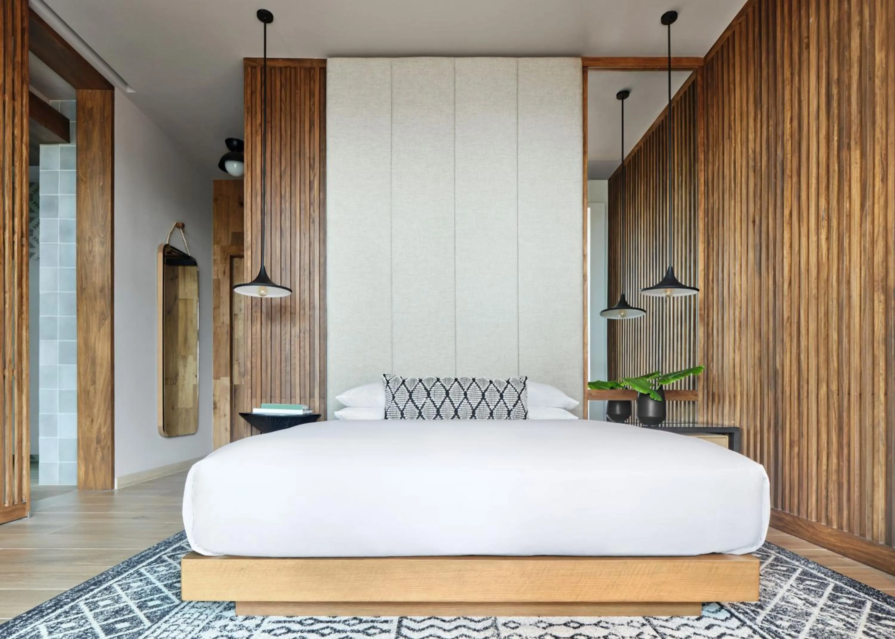 Photo of the whole room, Bed in Kimpton - Grand Roatan Resort and Spa