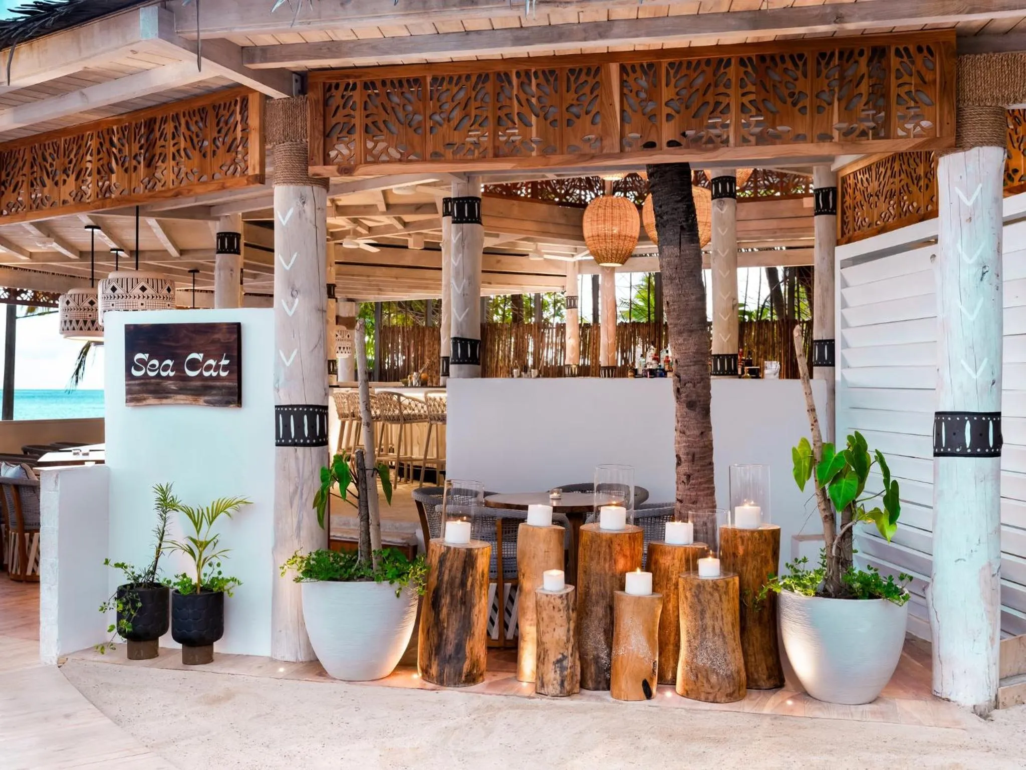 Restaurant/places to eat in Kimpton - Grand Roatan Resort and Spa