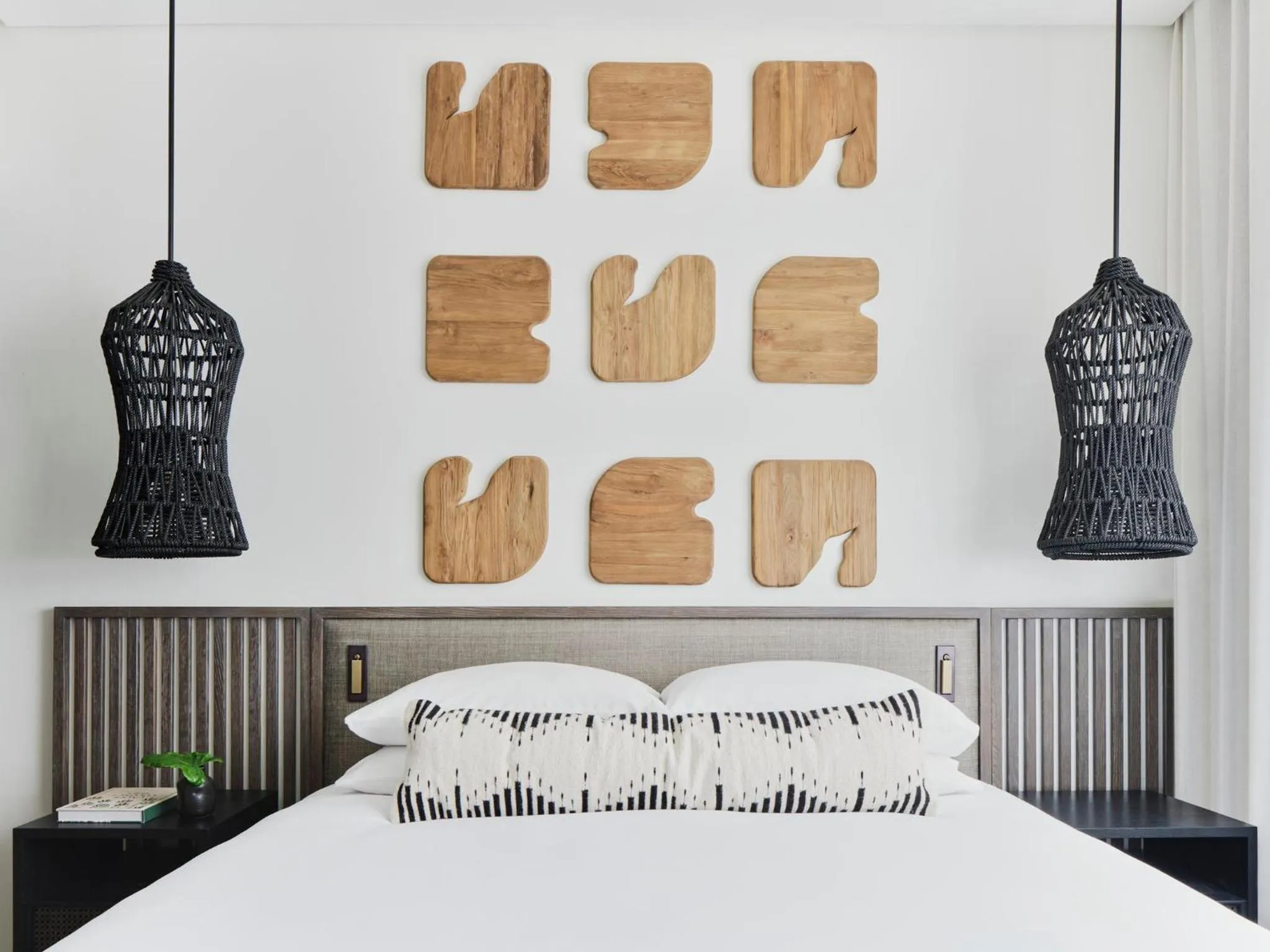 Photo of the whole room, Bed in Kimpton - Grand Roatan Resort and Spa