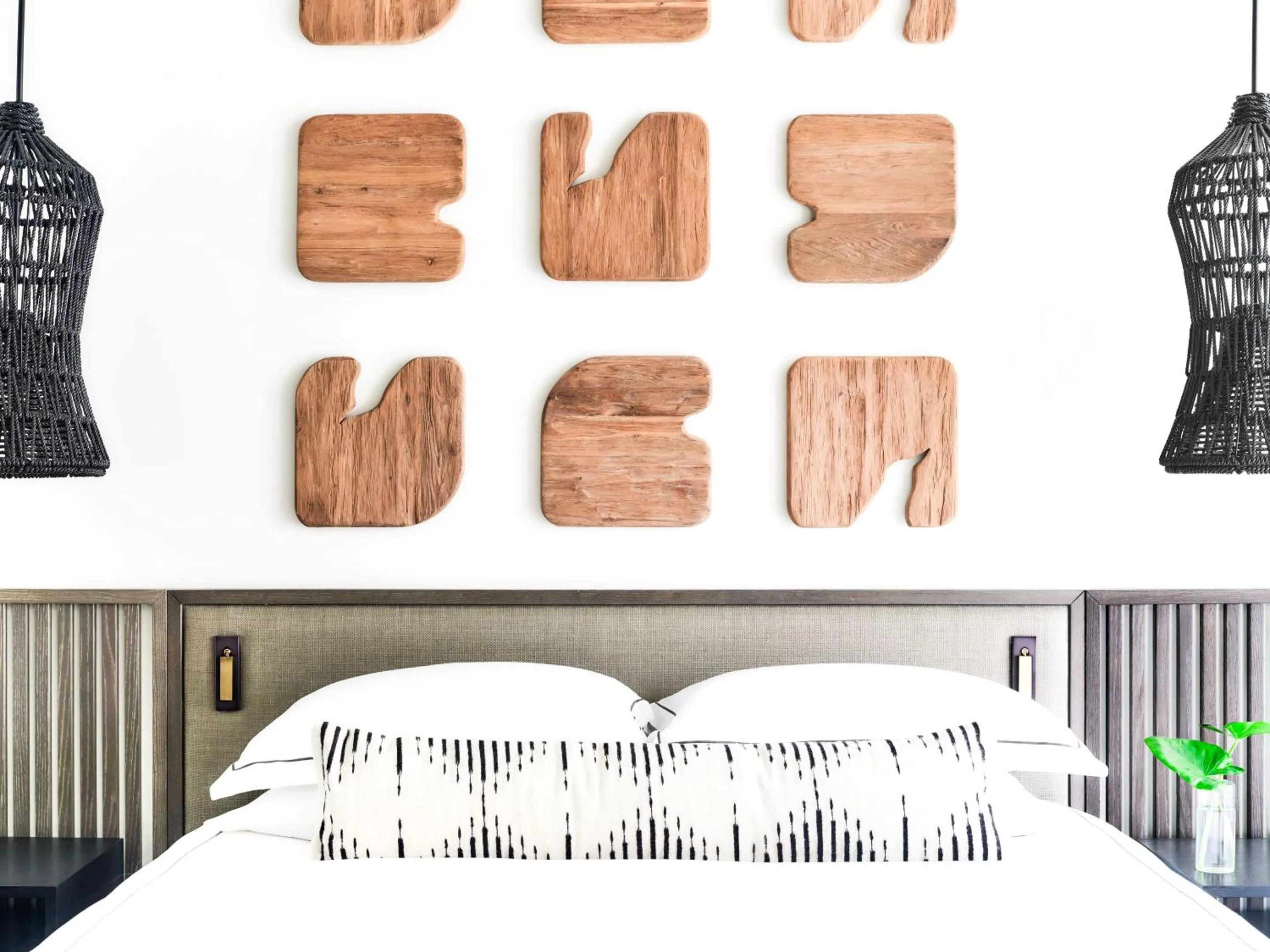 Photo of the whole room, Bed in Kimpton - Grand Roatan Resort and Spa