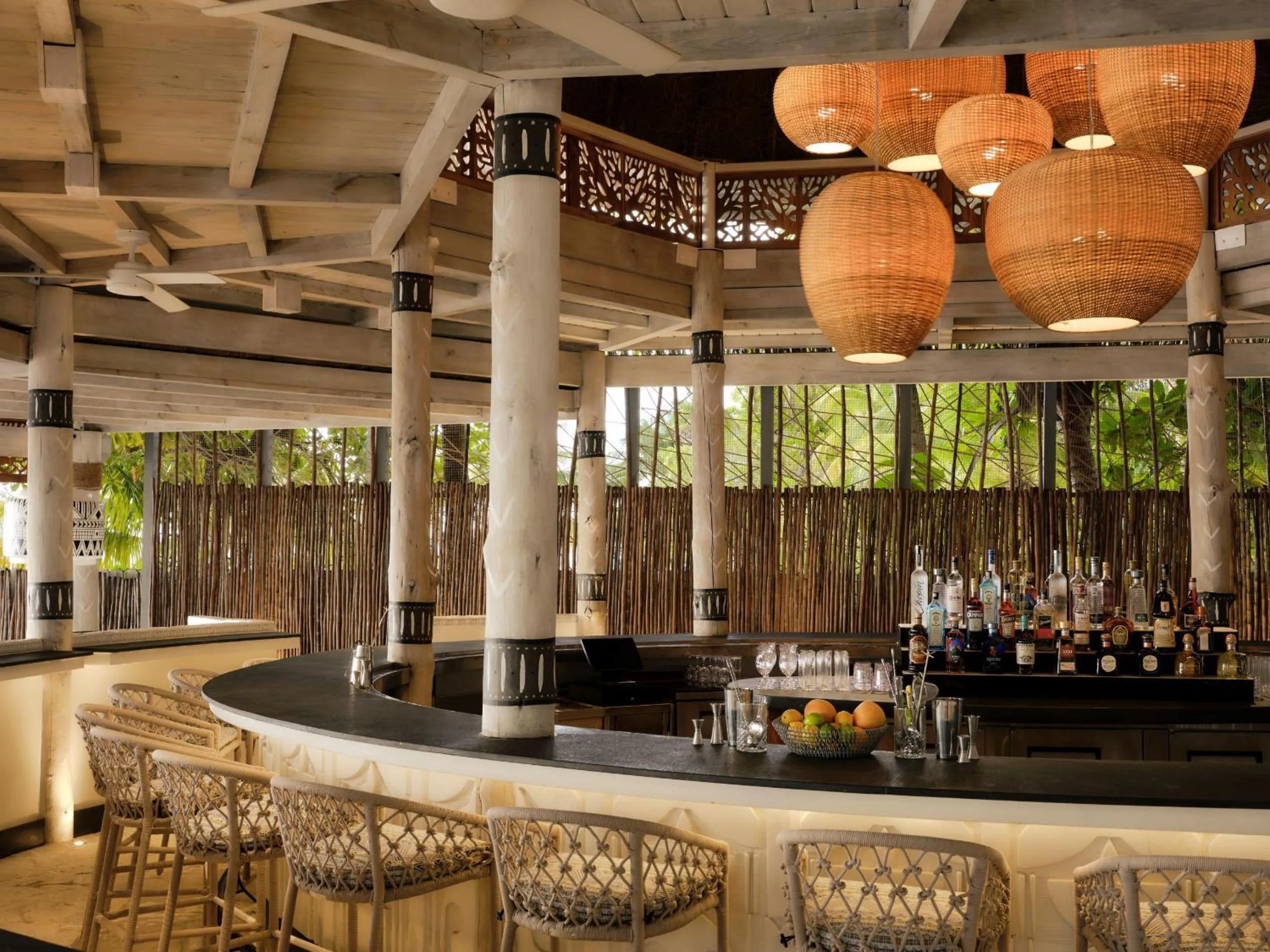 Restaurant/places to eat in Kimpton - Grand Roatan Resort and Spa