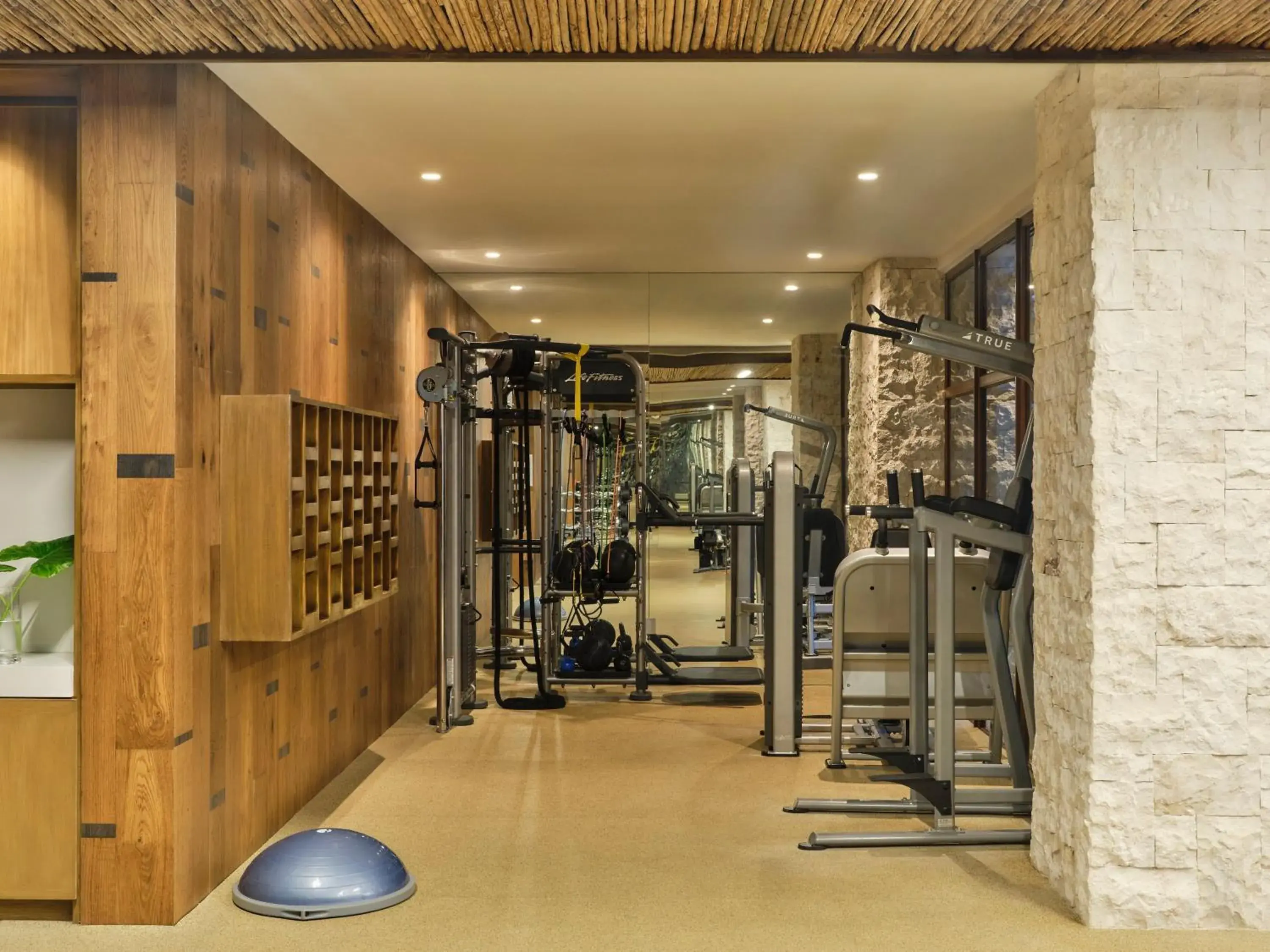 Fitness centre/facilities in Kimpton - Grand Roatan Resort and Spa Fitness centre/facilities in Kimpton - Grand Roatan Resort and Spa