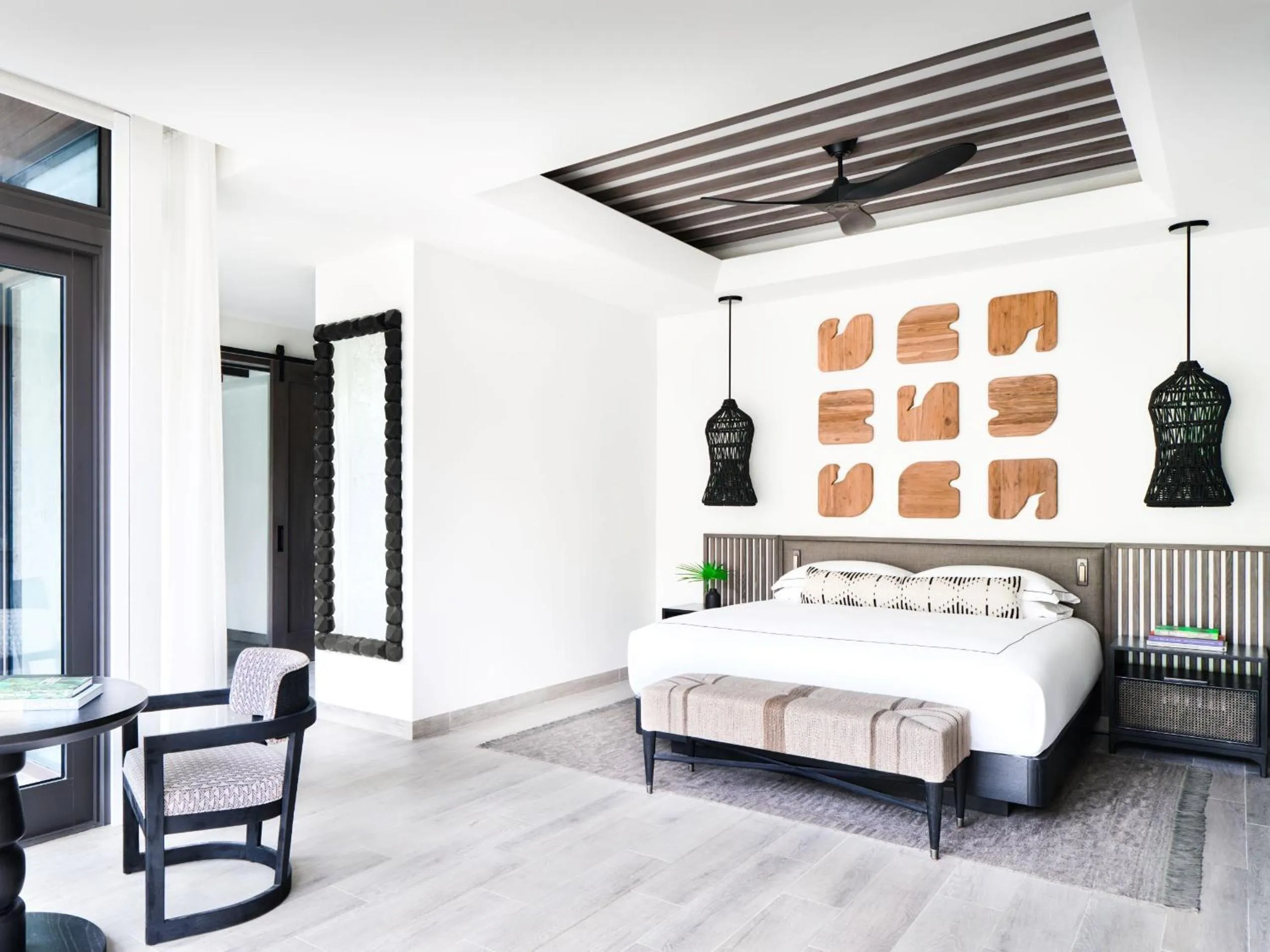 Photo of the whole room, Bed in Kimpton - Grand Roatan Resort and Spa