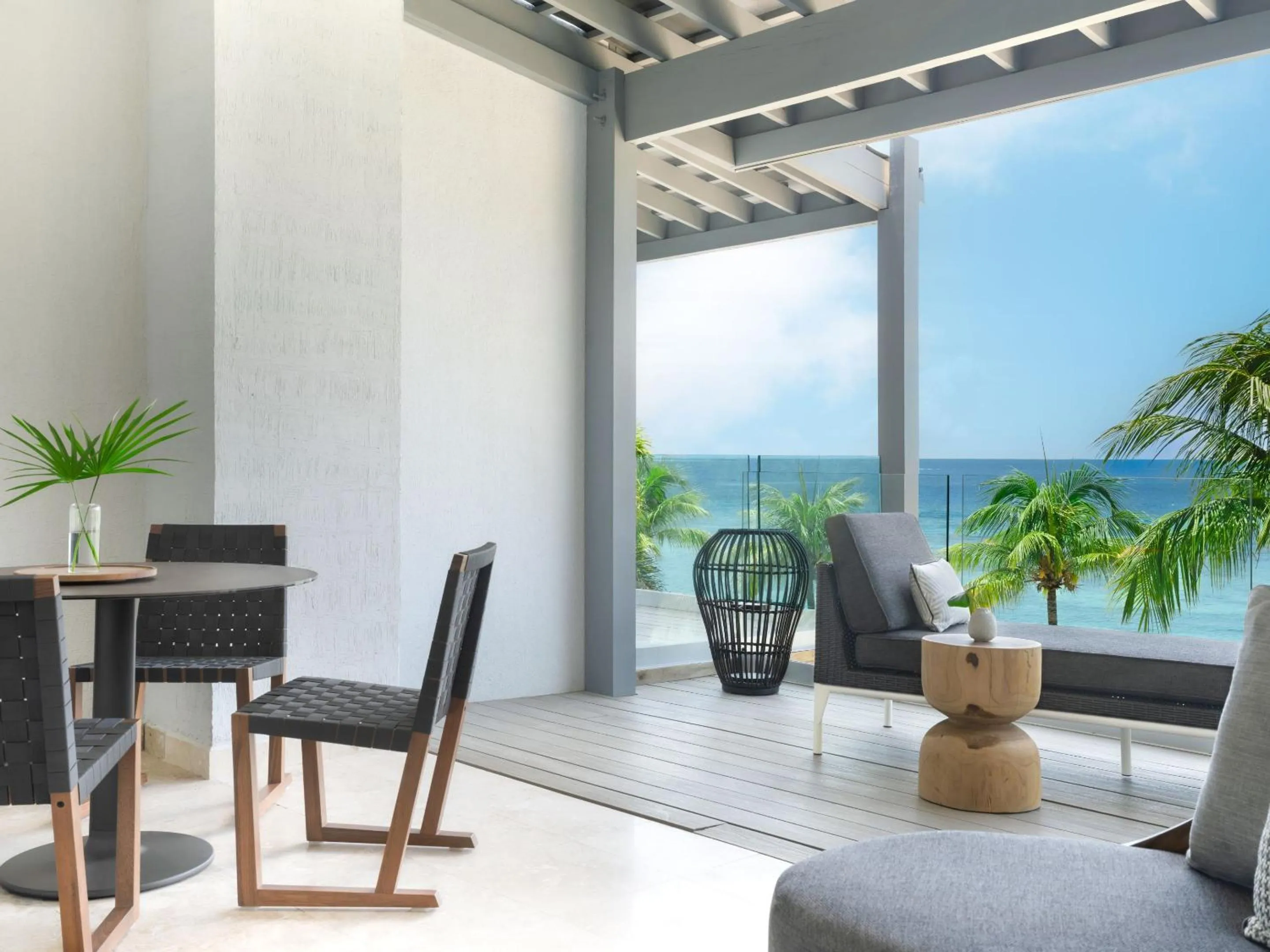 Photo of the whole room in Kimpton - Grand Roatan Resort and Spa