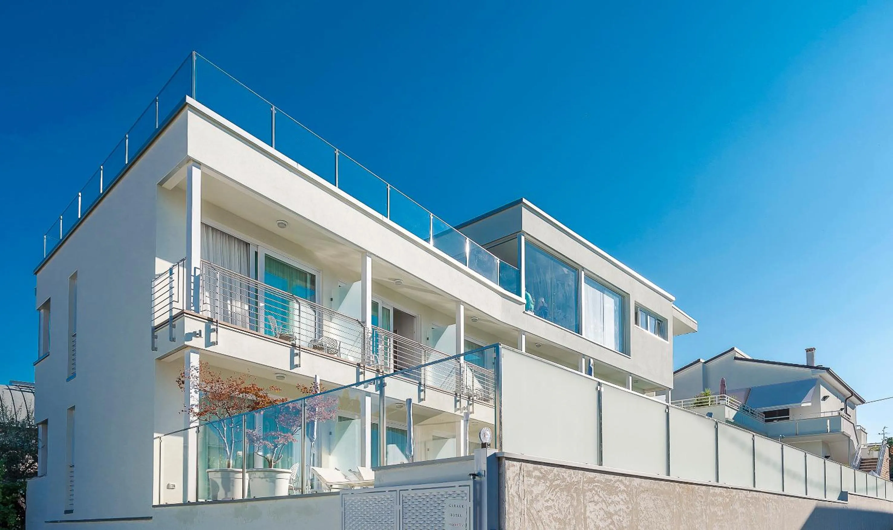 Facade/entrance in Hotel Villa Katy