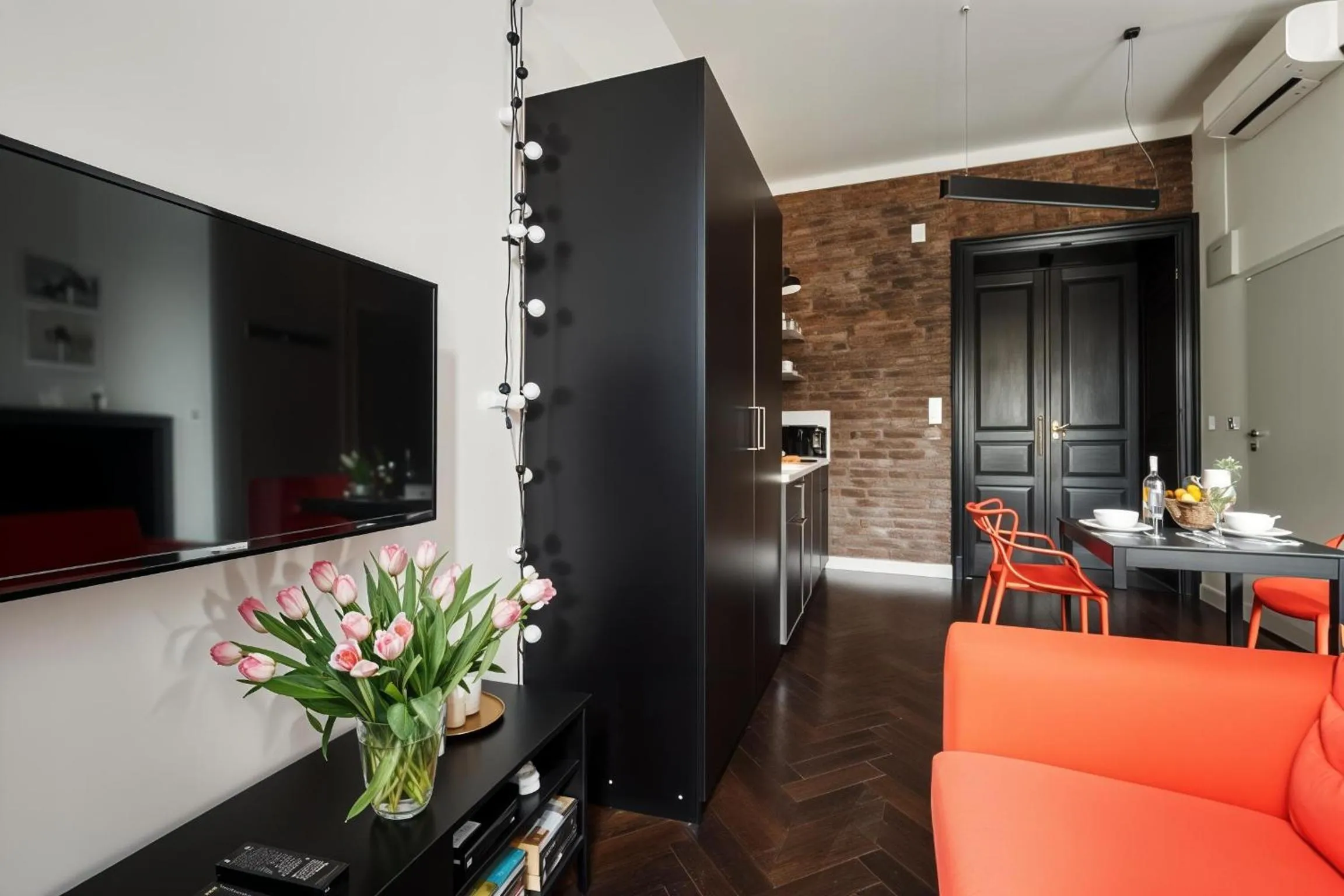 Communal lounge/ TV room in Cracow Fancy Brick #1 - Old Town
