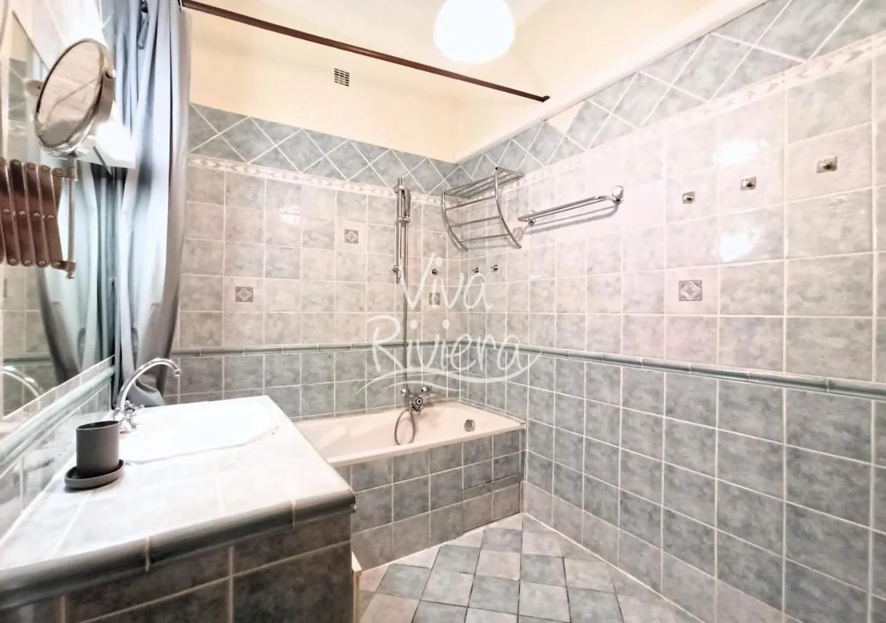 Bathroom in Viva Riviera 5 Rue Florian