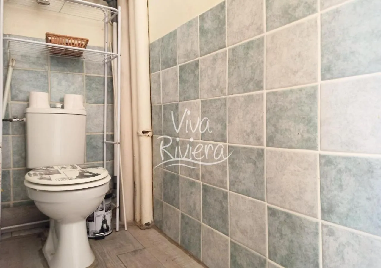 Toilet in Viva Riviera 5 Rue Florian