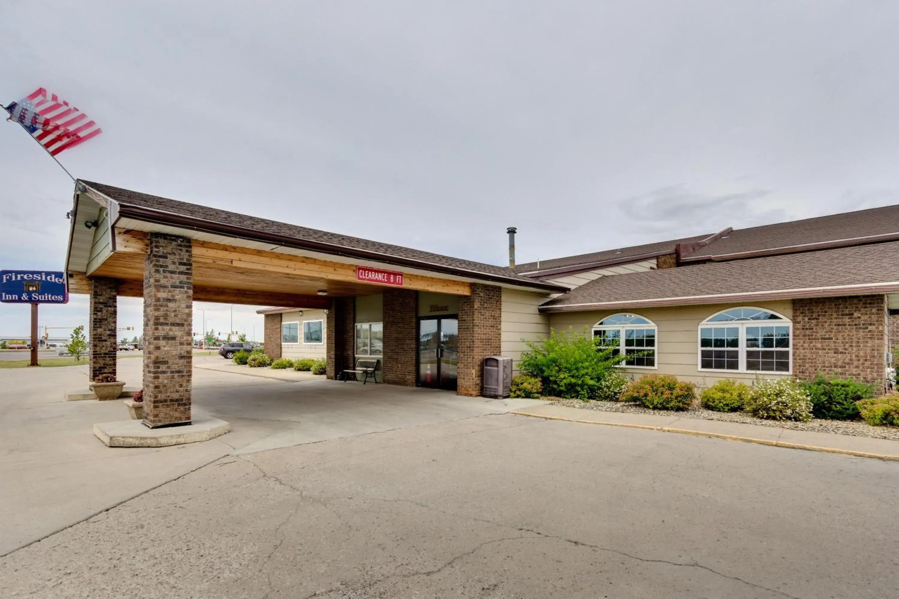 Facade/entrance in Fireside Inn and Suites Facade/entrance in Fireside Inn and Suites