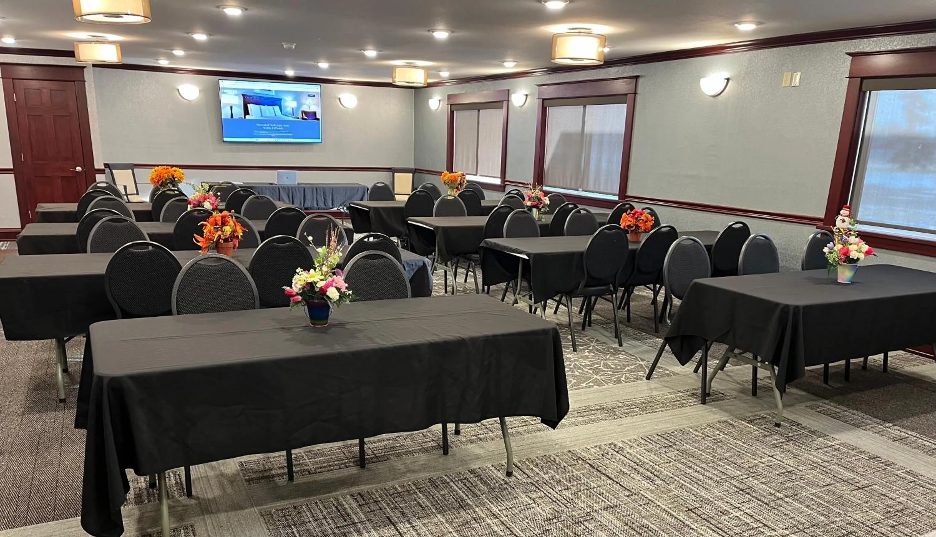 Meeting/conference room in Fireside Inn and Suites