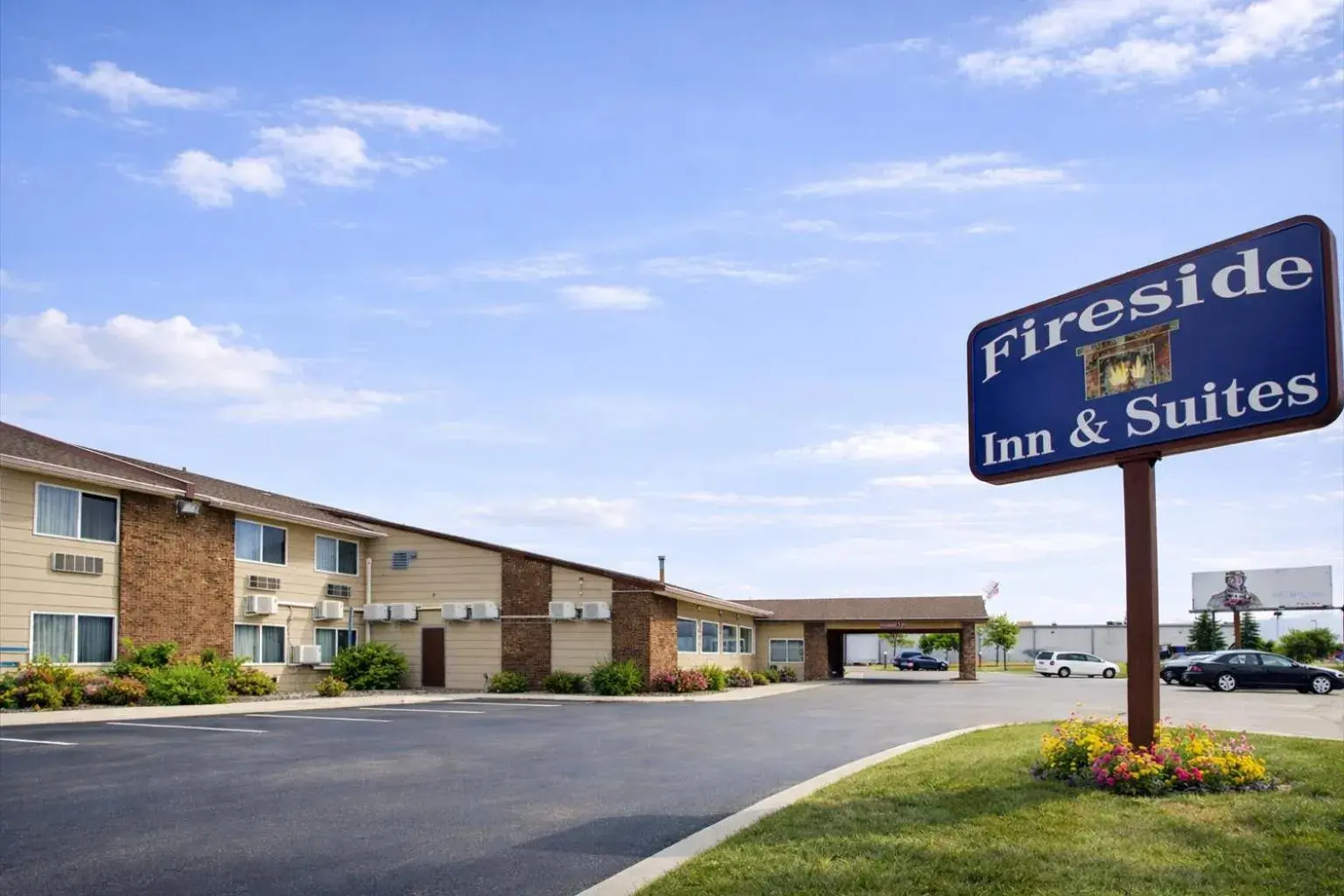 Property building in Fireside Inn and Suites Property building in Fireside Inn and Suites