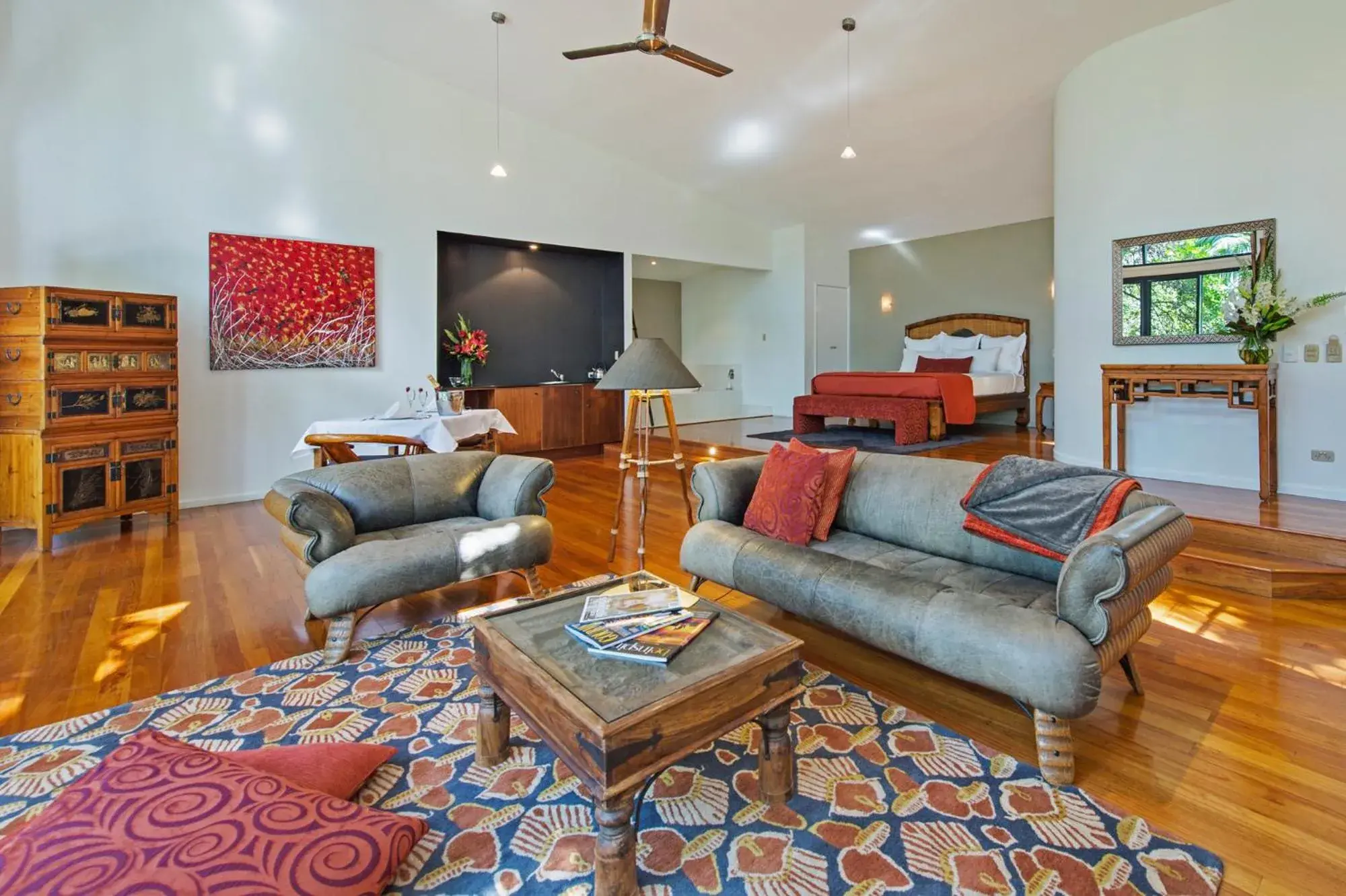 Living room, Bed in Pethers Rainforest Retreat Living room, Bed in Pethers Rainforest Retreat