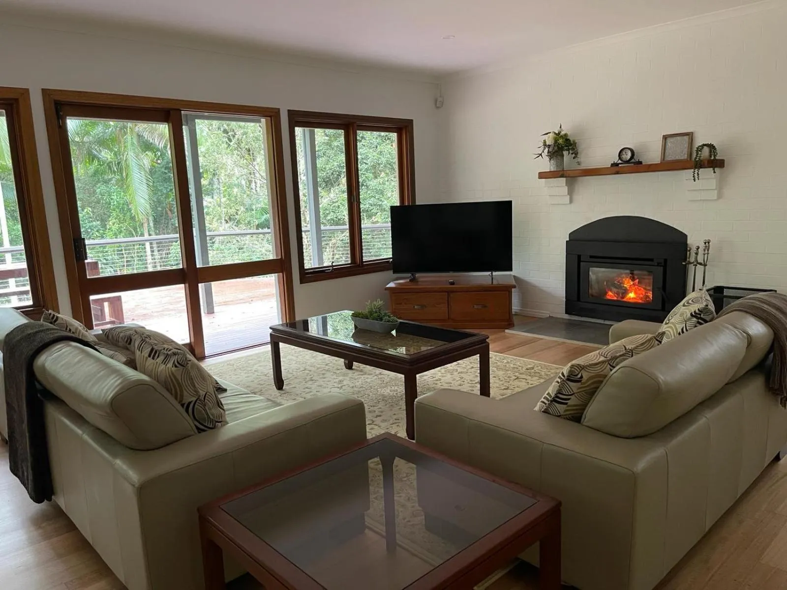 Living room in Pethers Rainforest Retreat