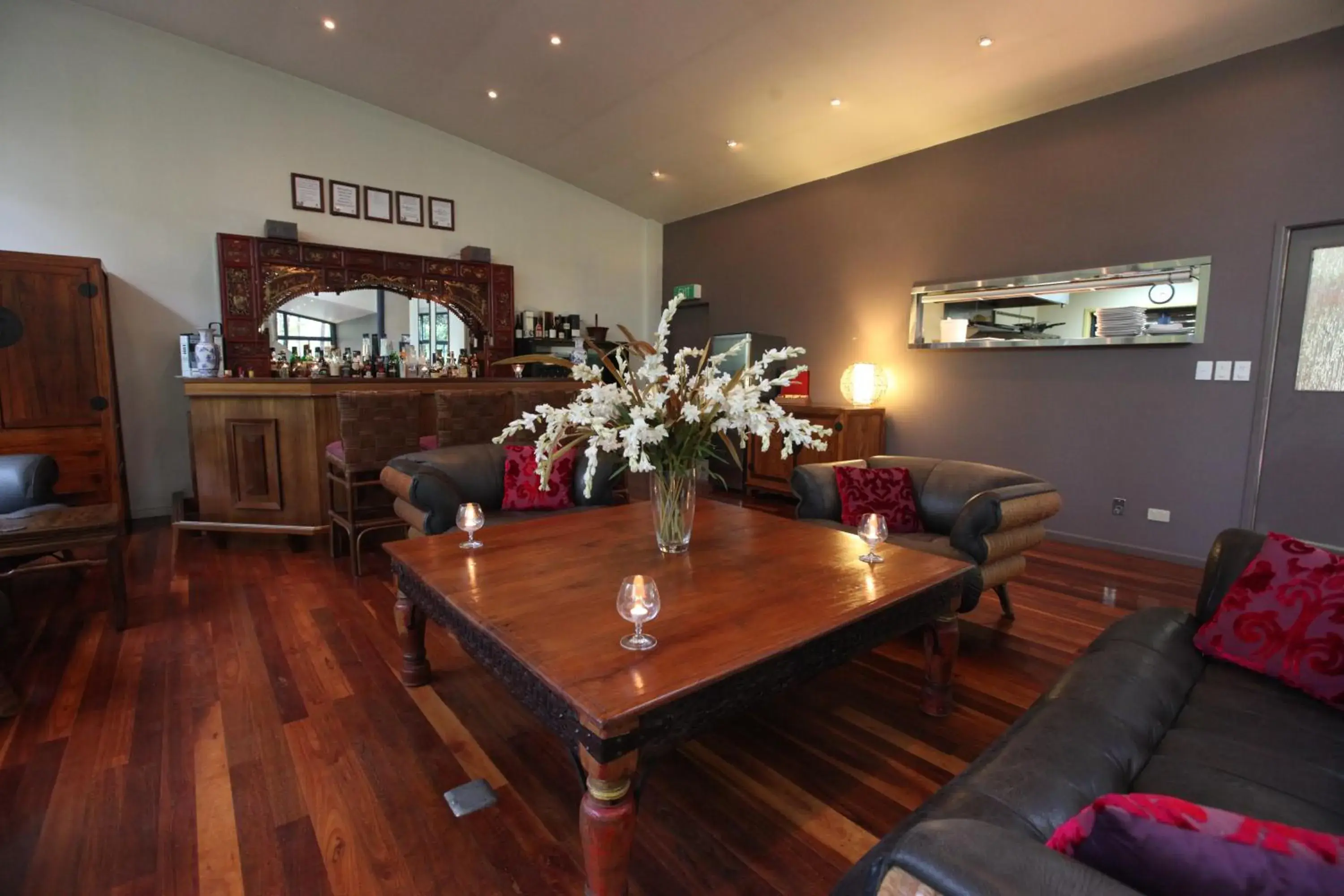 Lounge or bar in Pethers Rainforest Retreat Lounge or bar in Pethers Rainforest Retreat