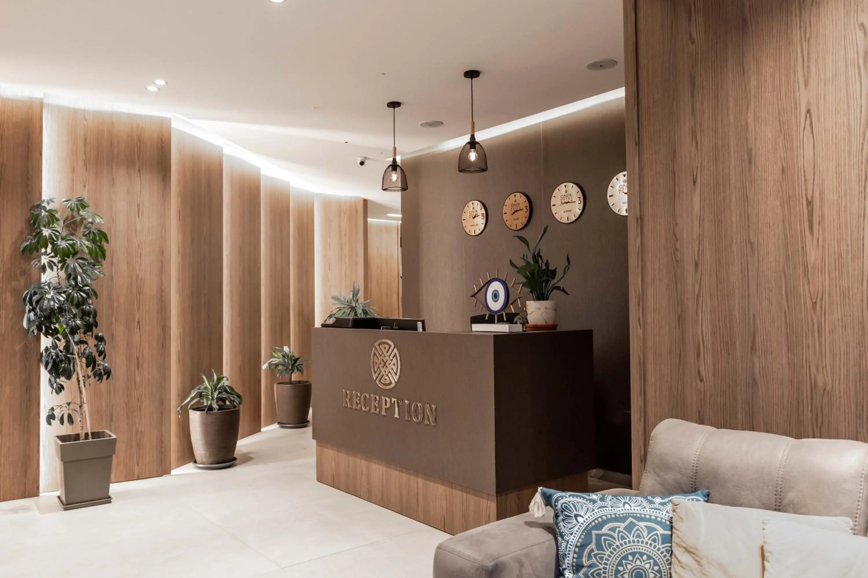 Lobby or reception, Bed in Hotel Boutique Onix