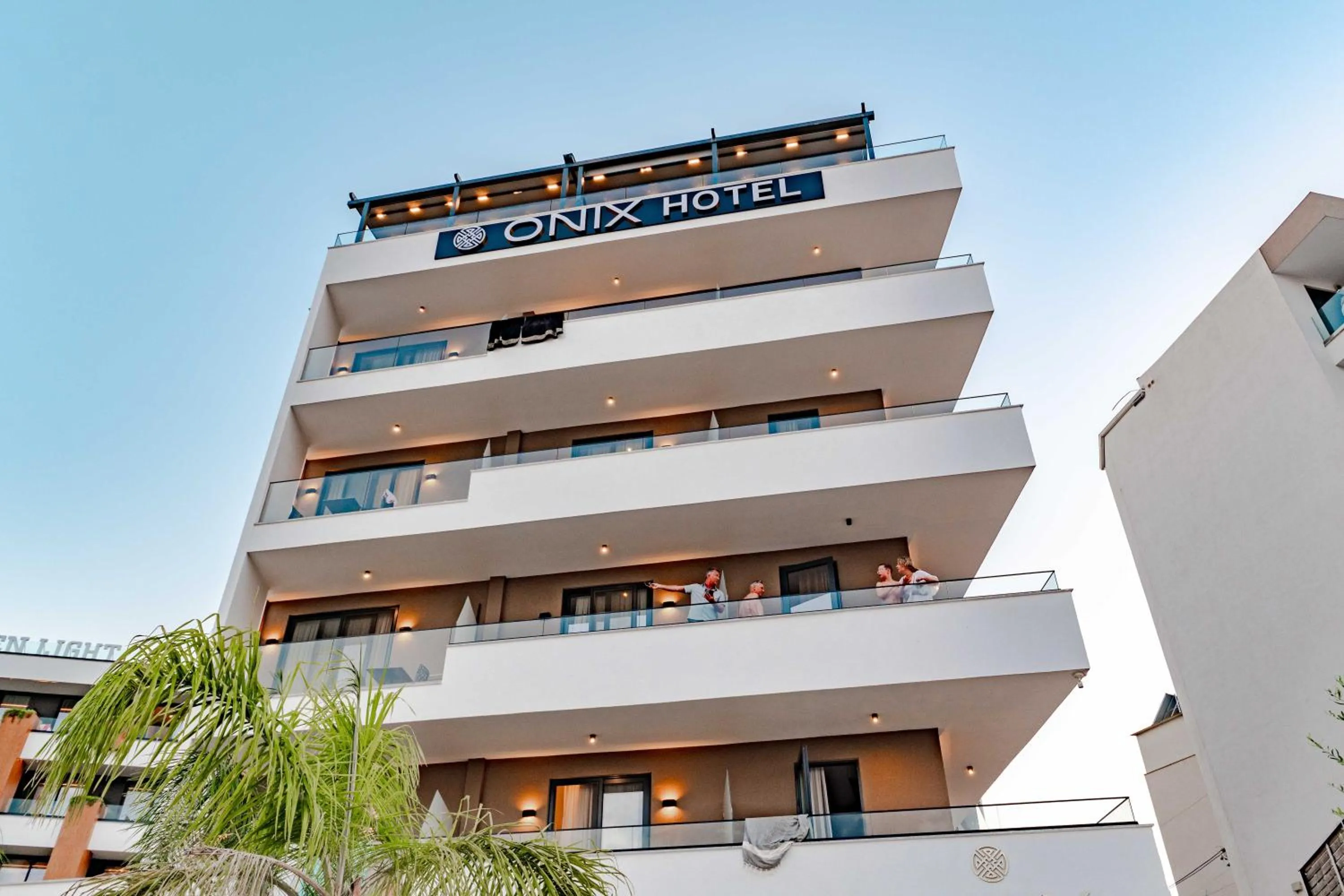 Property building in Hotel Boutique Onix