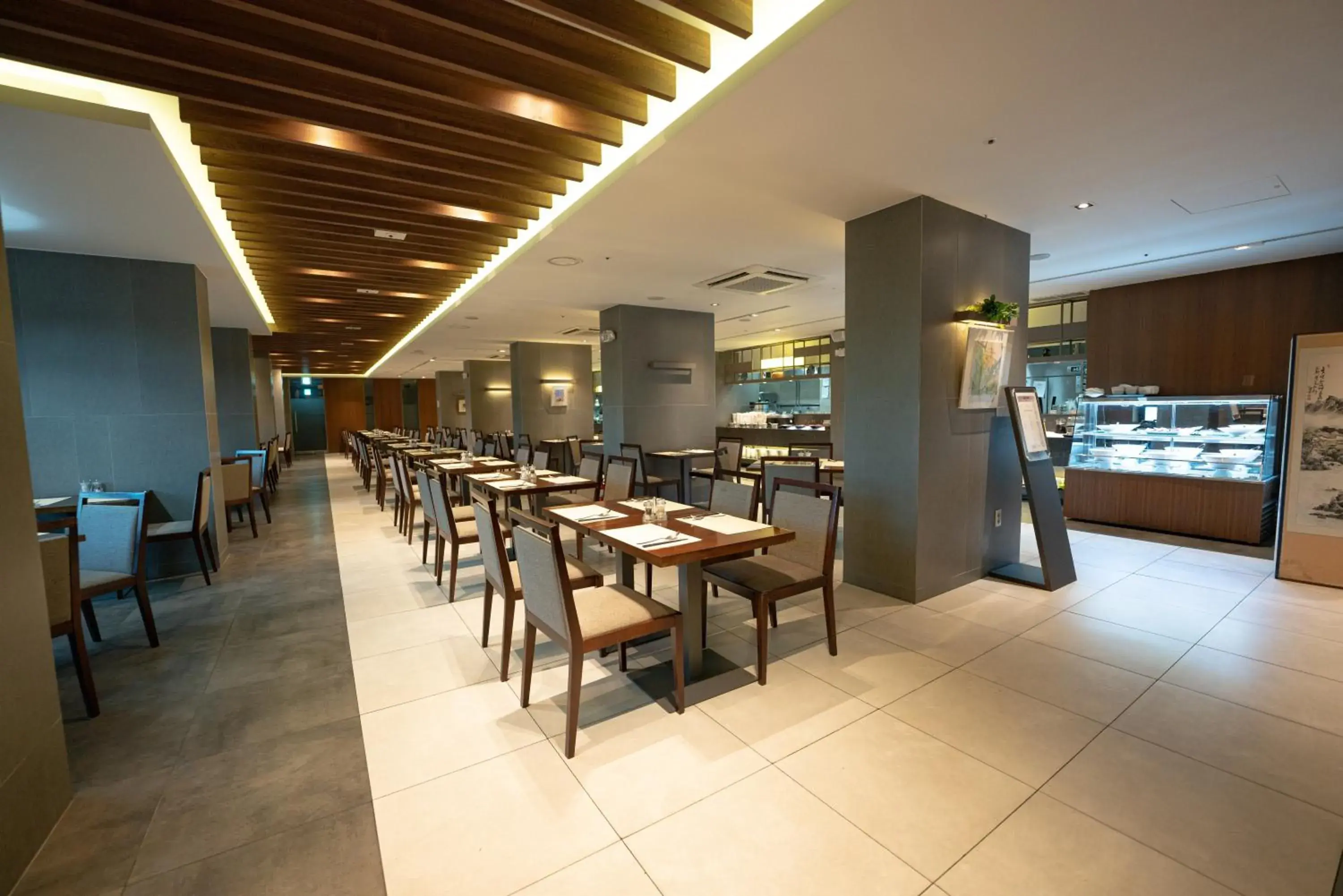 Restaurant/places to eat in Avonhotel Gunsan Restaurant/places to eat in Avonhotel Gunsan