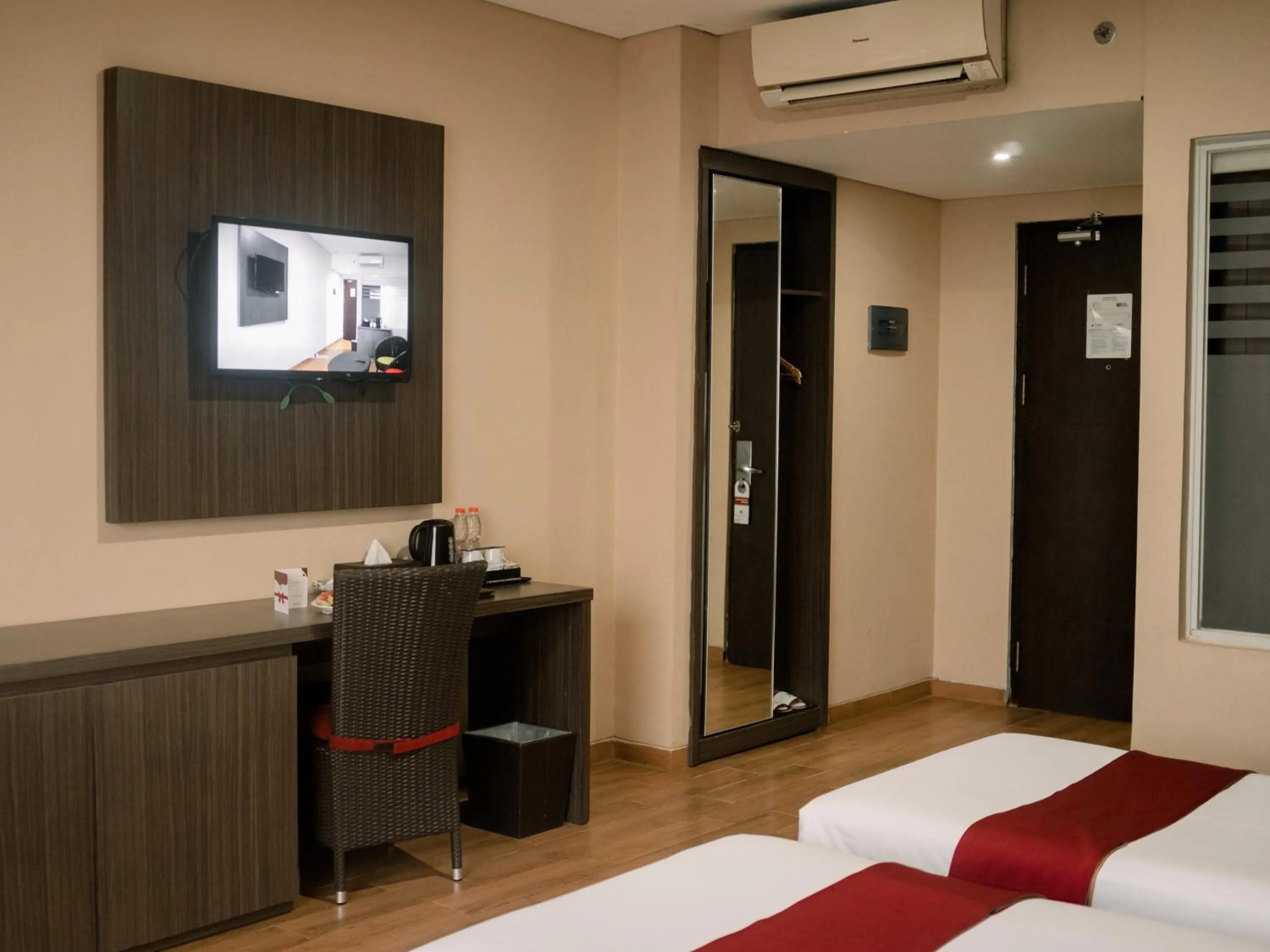 Bed in Merapi Merbabu Hotels Bekasi