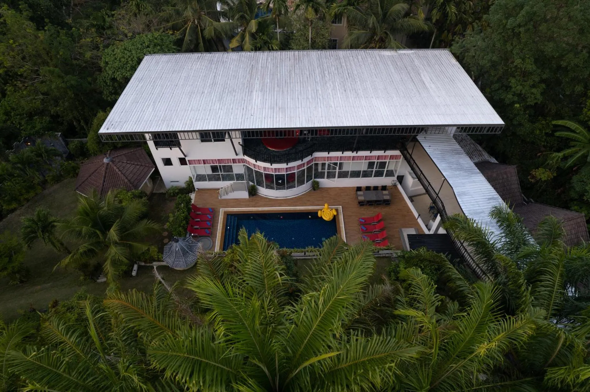 Property building in Chalong - 10 BR Private Pool Villa - Villa Nap Dau - Phuket