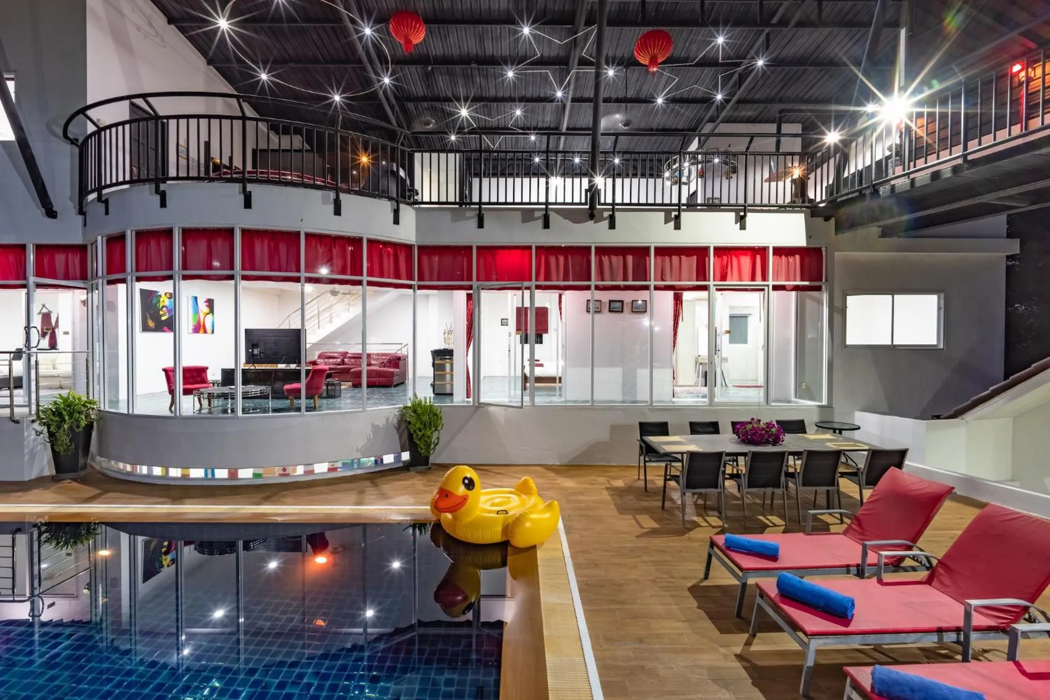 Living room in Chalong - 10 BR Private Pool Villa - Villa Nap Dau - Phuket