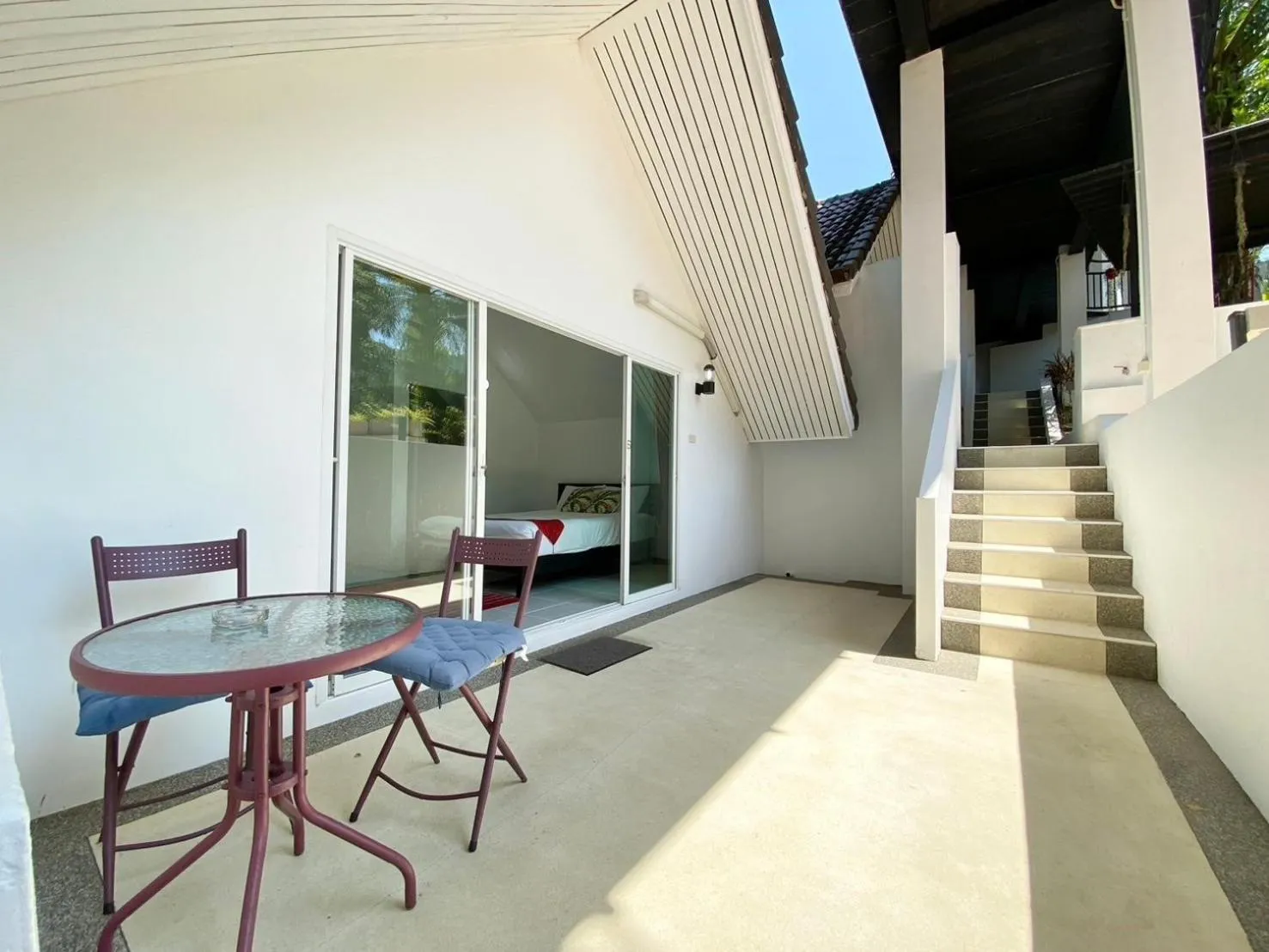 Patio in Chalong - 10 BR Private Pool Villa - Villa Nap Dau - Phuket