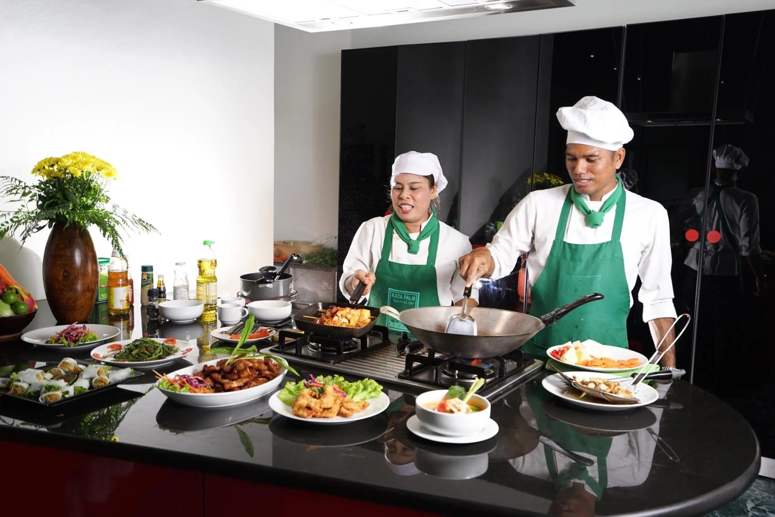 Dinner in Chalong - 10 BR Private Pool Villa - Villa Nap Dau - Phuket