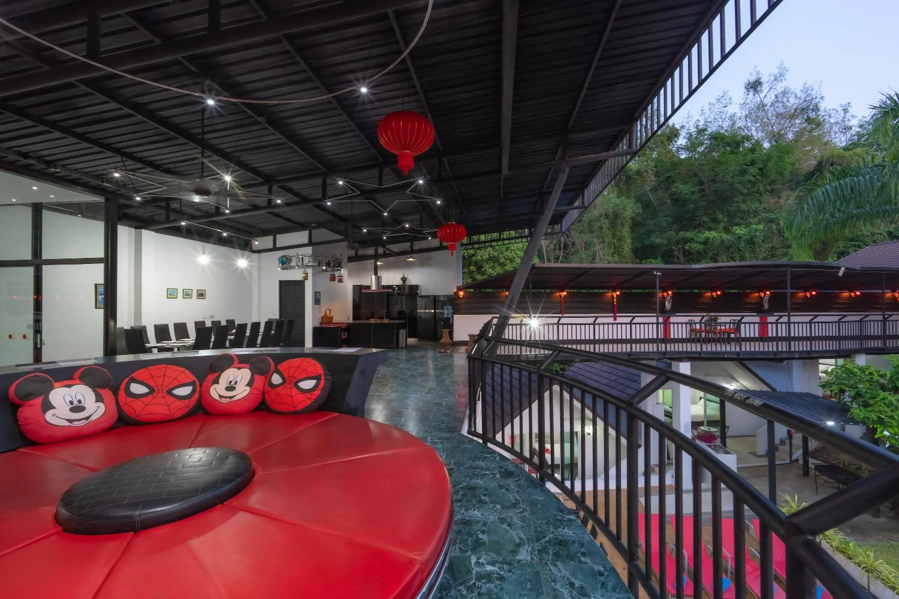 Karaoke in Chalong - 10 BR Private Pool Villa - Villa Nap Dau - Phuket