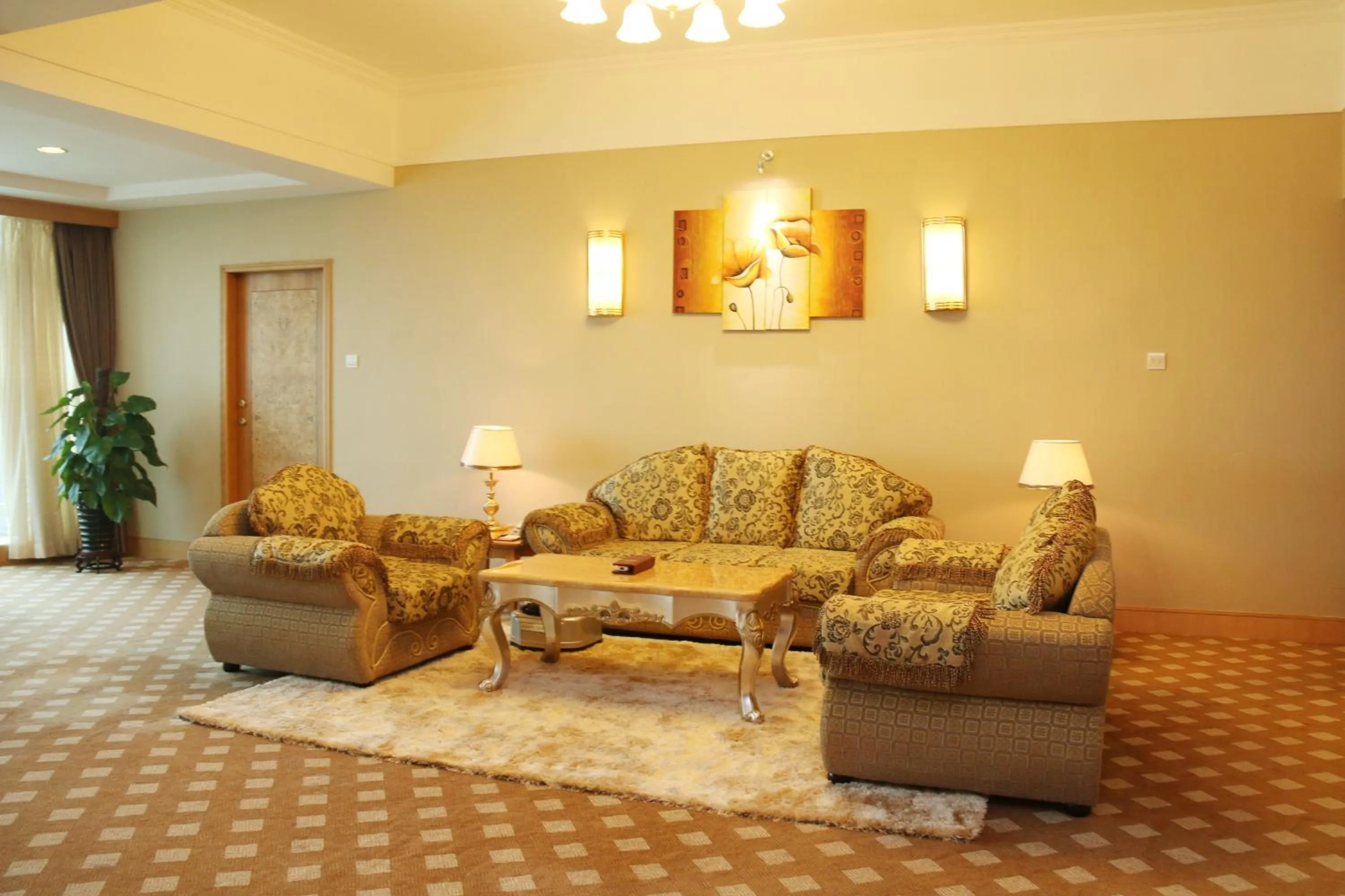 Living room, Seating Area in Zhuhai Dehan Hotel