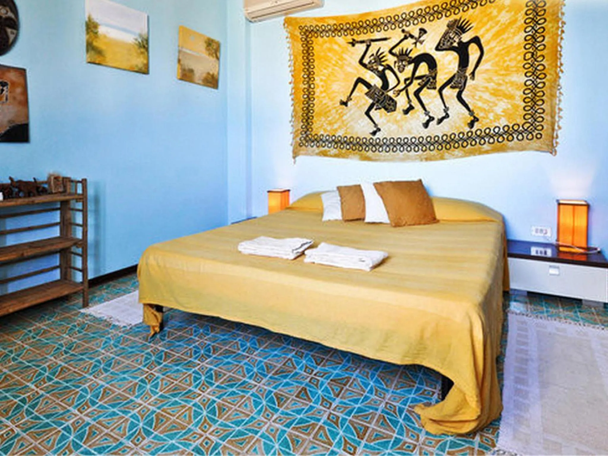 Photo of the whole room in B&B Asteroidea