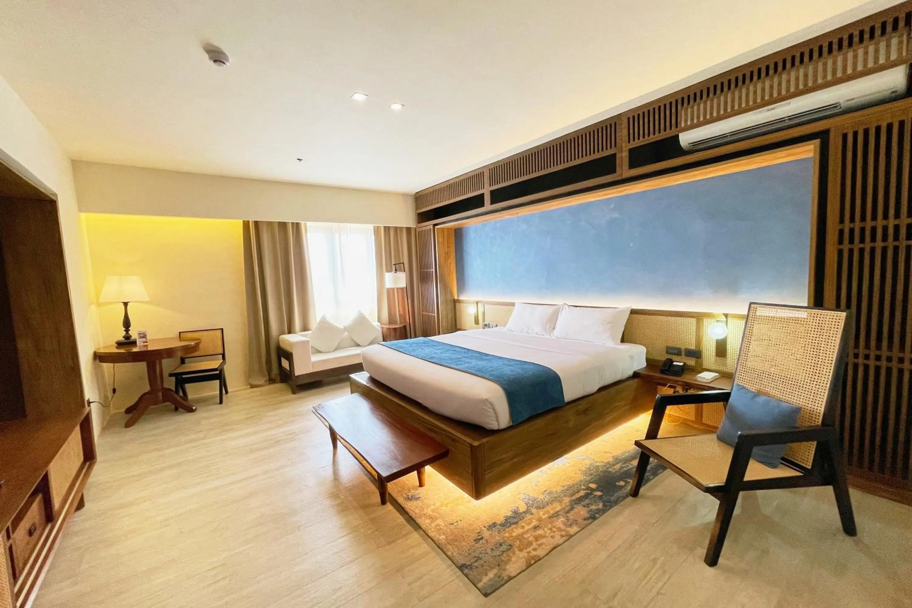 Bedroom, Bed in Elijah Hotel Dasmarinas City Cavite